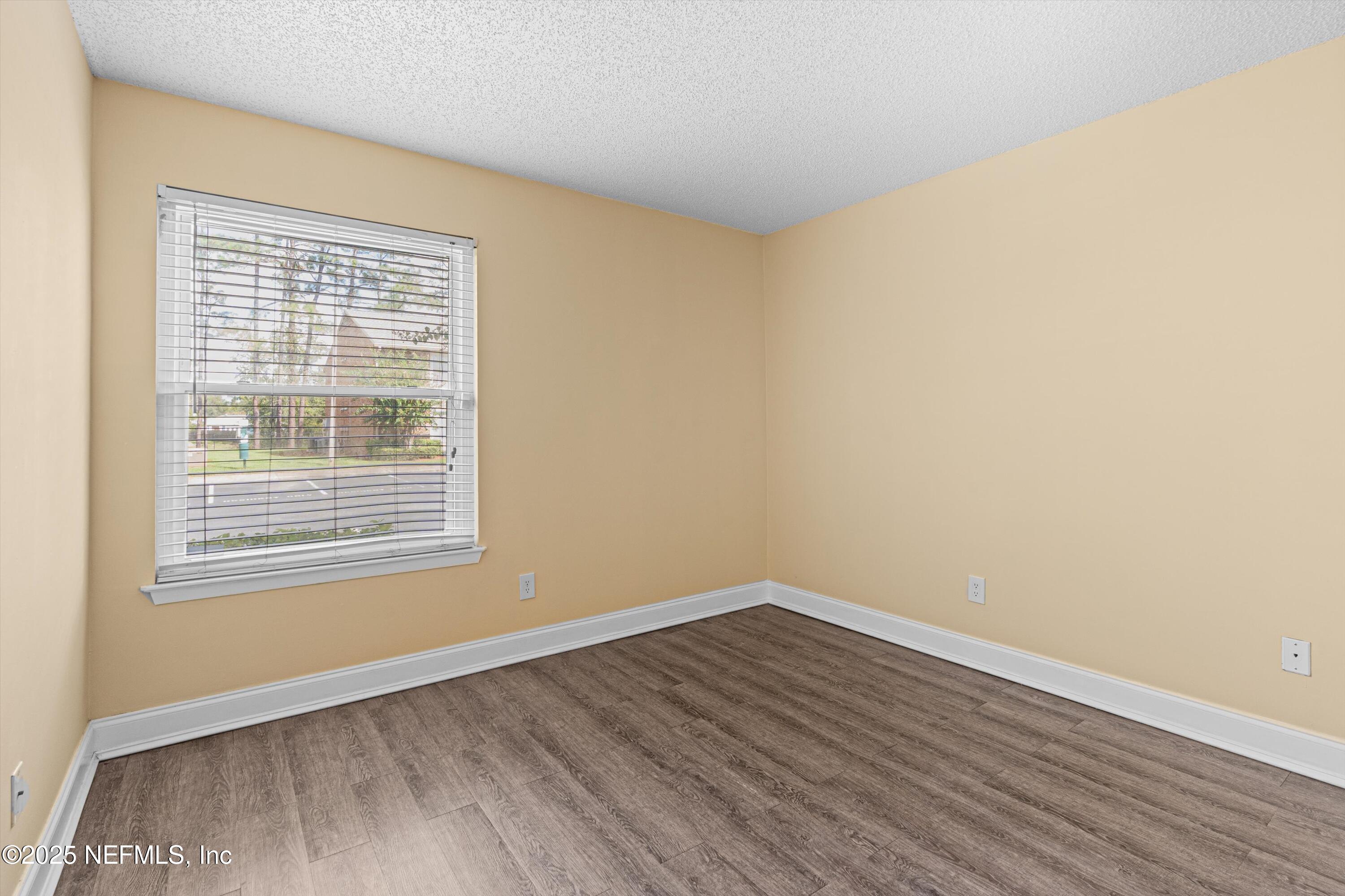 3737 LORETTO Road, 903