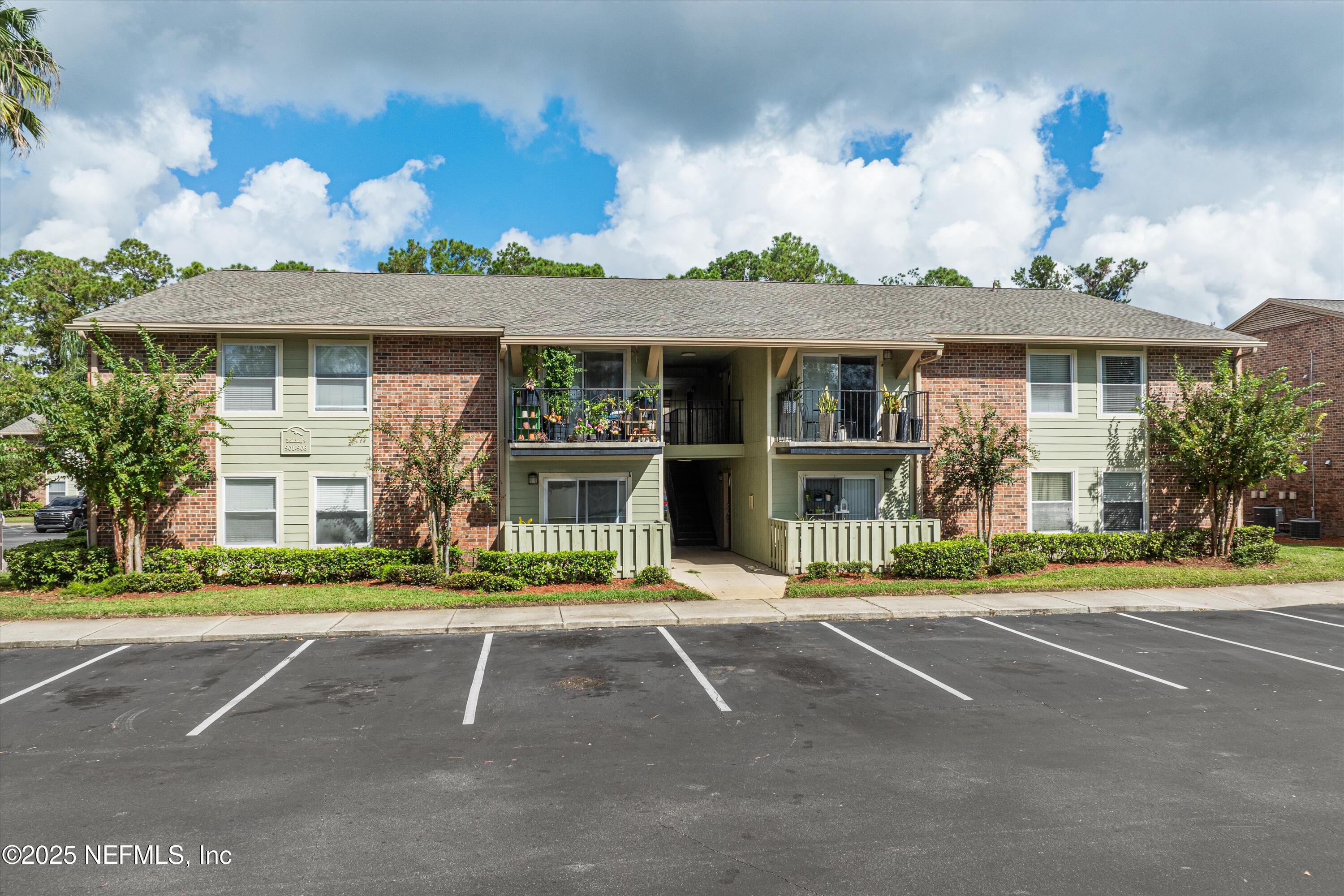 3737 LORETTO Road, 903