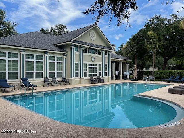 13700 RICHMOND PARK Drive N, 804