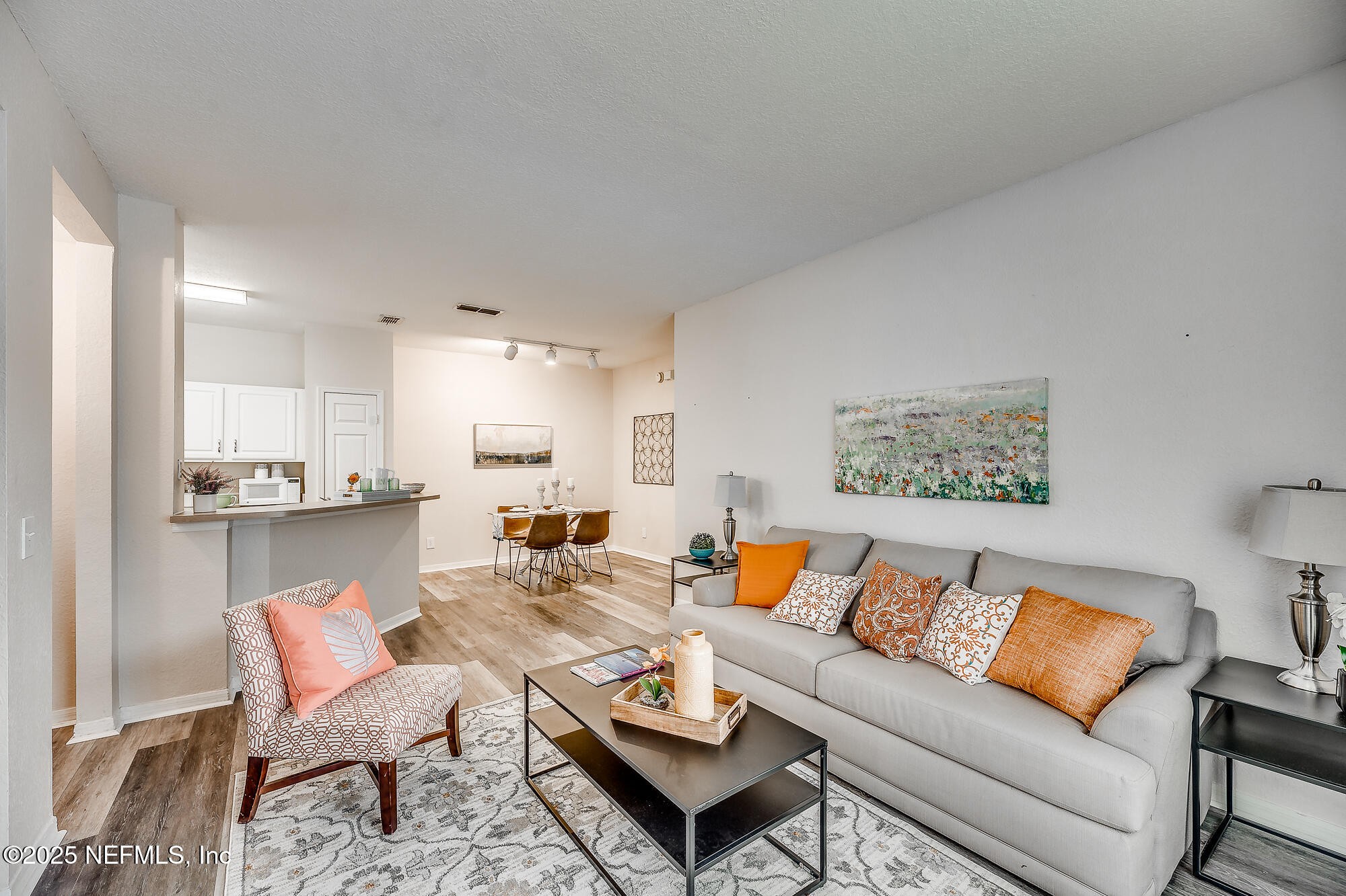 13700 RICHMOND PARK Drive N, 804