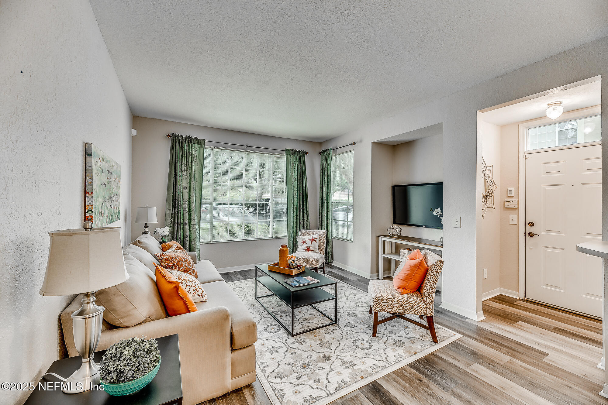 13700 RICHMOND PARK Drive N, 804