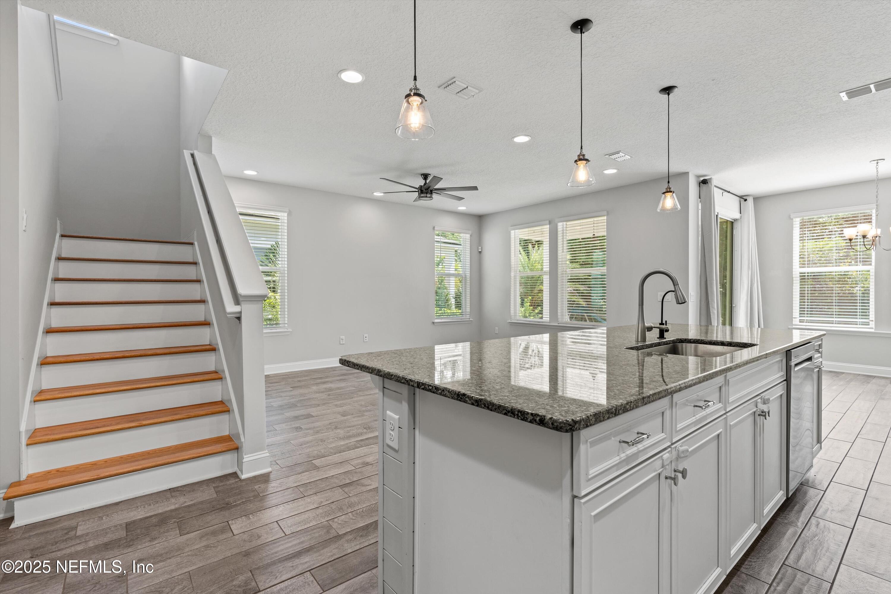 548 KENDALL CROSSING Drive, St. Johns