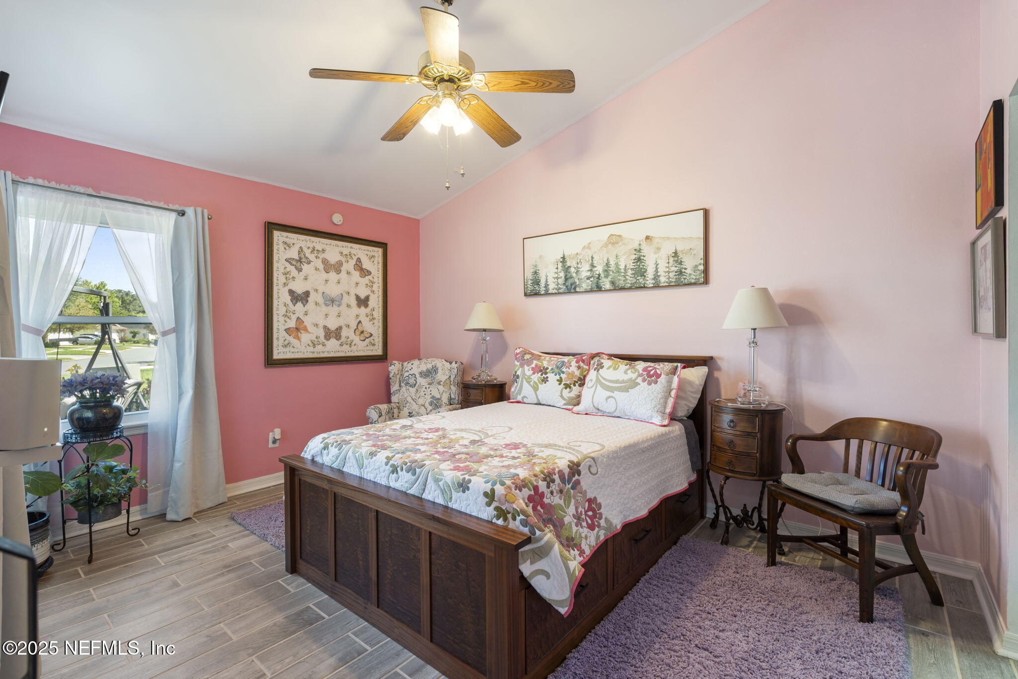 12001 MEADOWVIEW Drive S