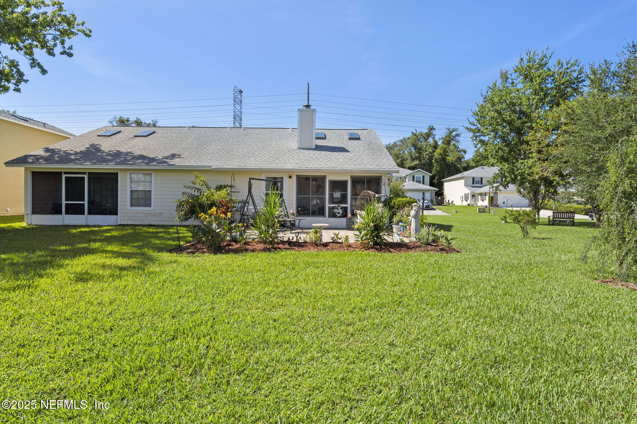 12001 MEADOWVIEW Drive S