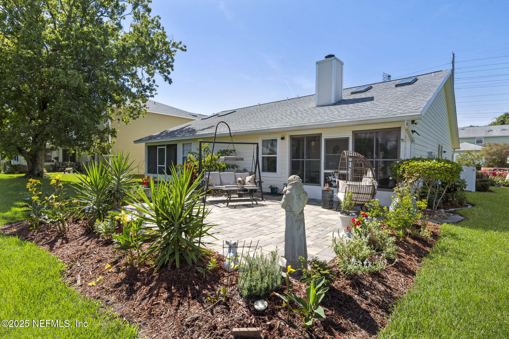 12001 MEADOWVIEW Drive S