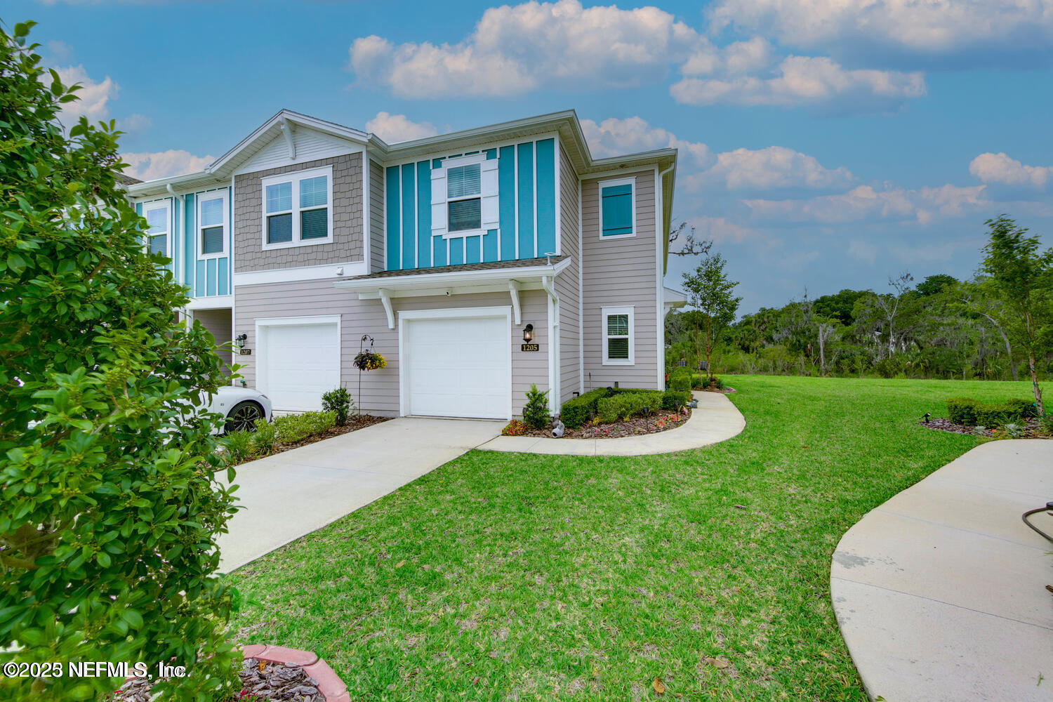 1205 BEACH DUNE Drive