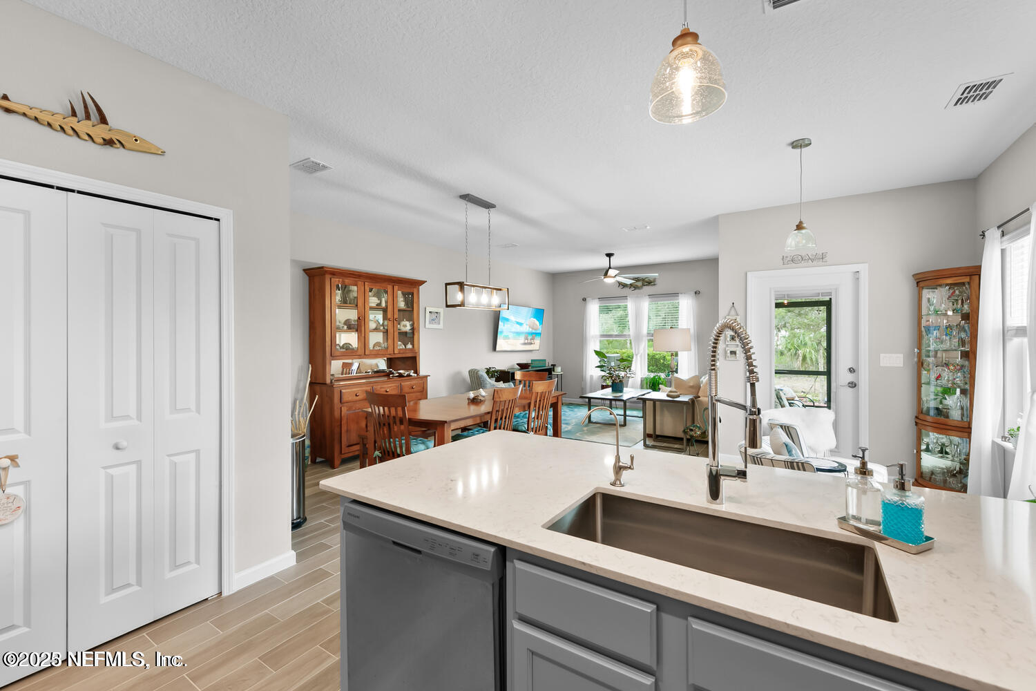 1205 BEACH DUNE Drive