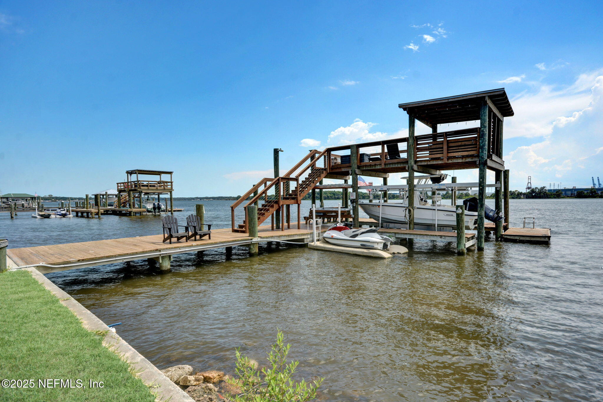 5924 HECKSCHER Drive