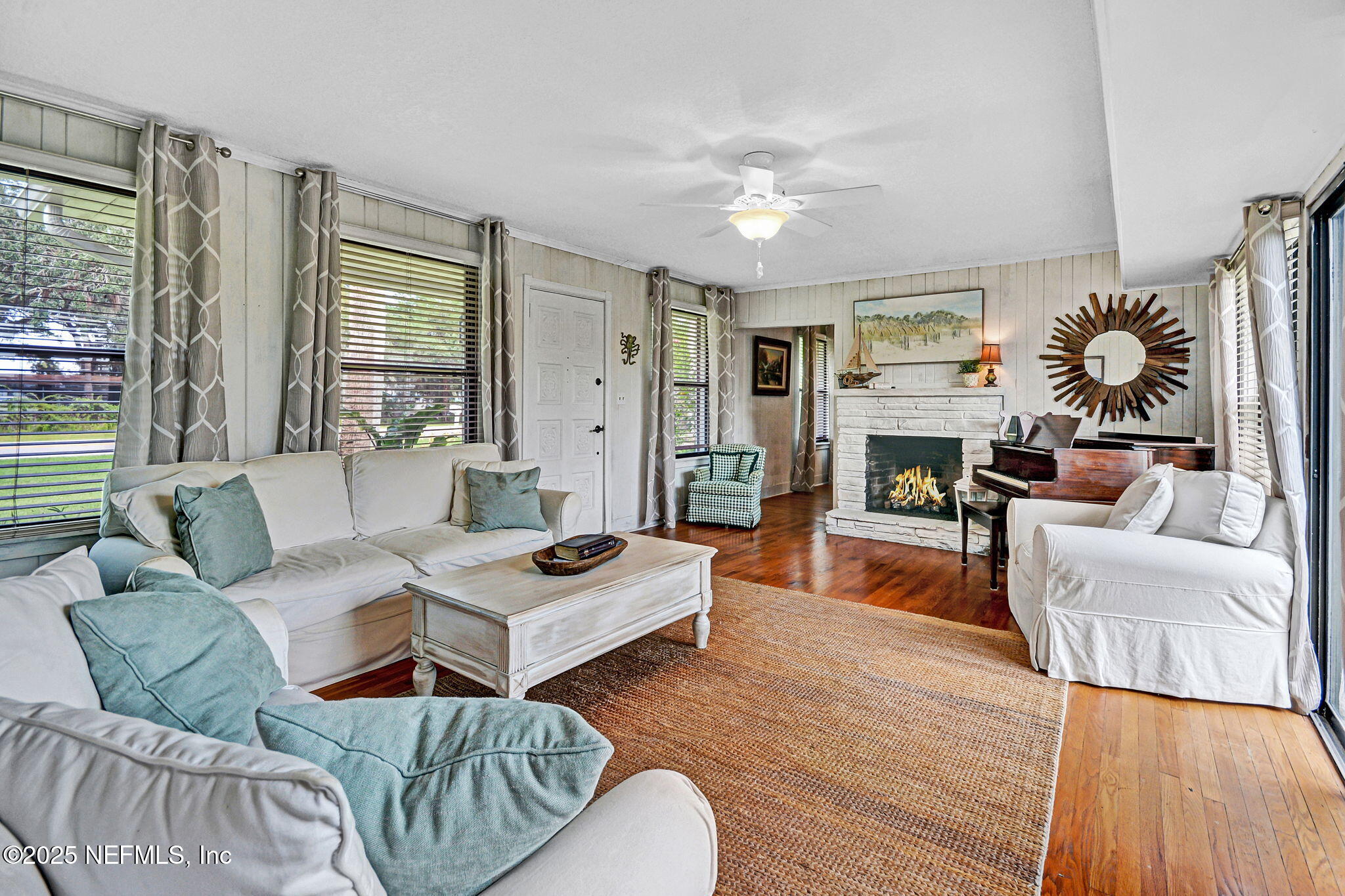 5924 HECKSCHER Drive