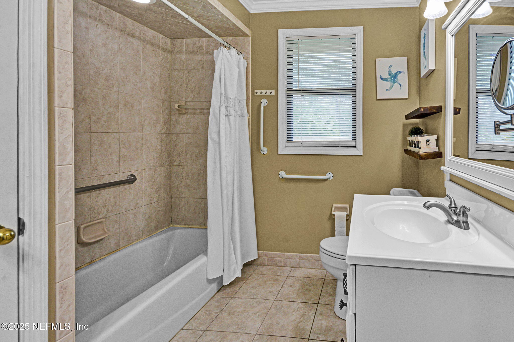 5924 HECKSCHER Drive