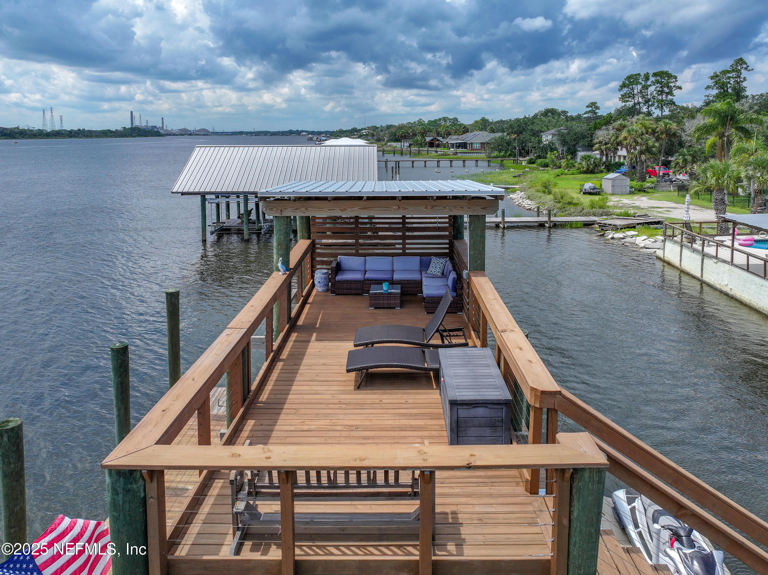 5924 HECKSCHER Drive