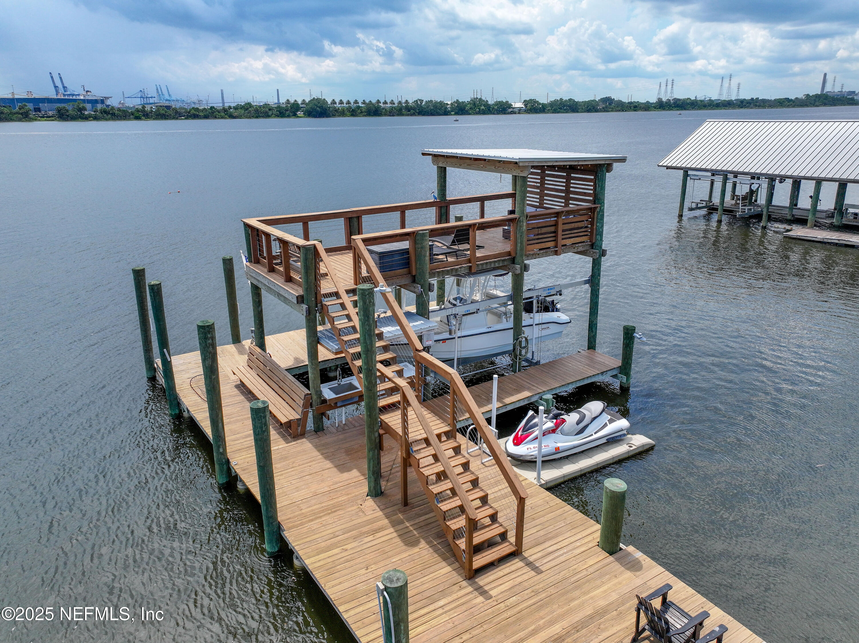 5924 HECKSCHER Drive