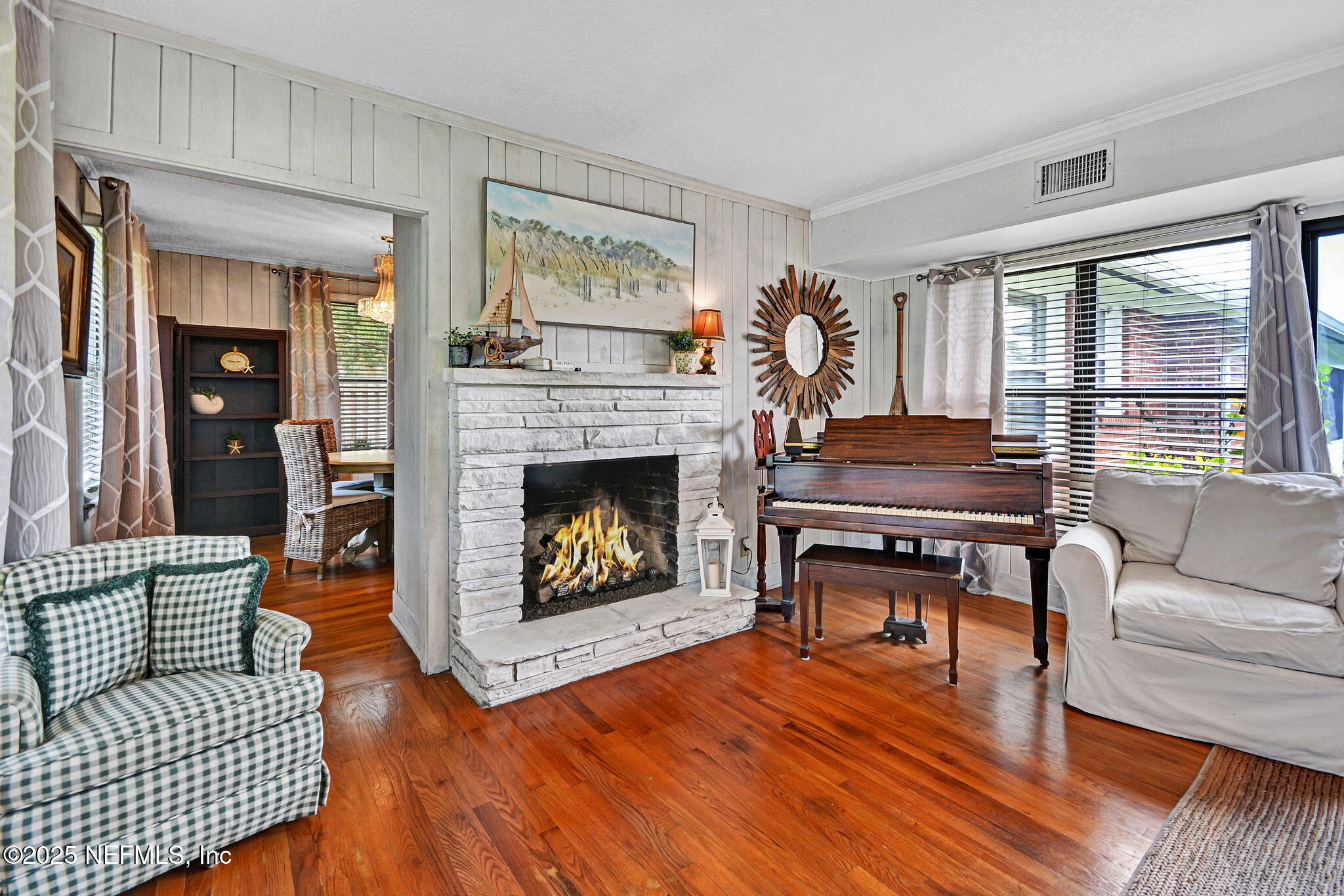 5924 HECKSCHER Drive