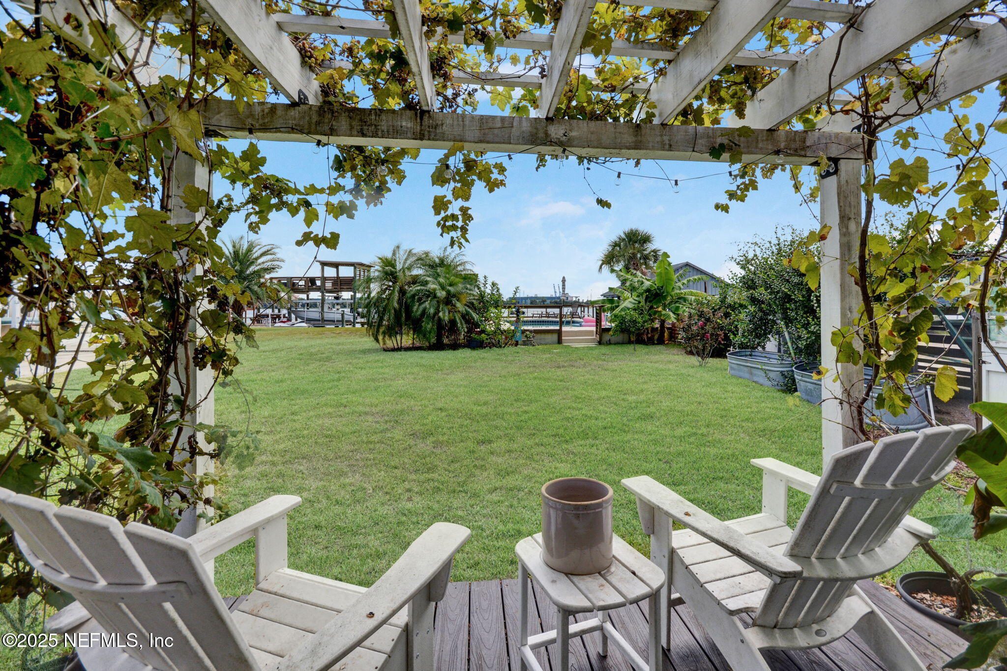 5924 HECKSCHER Drive