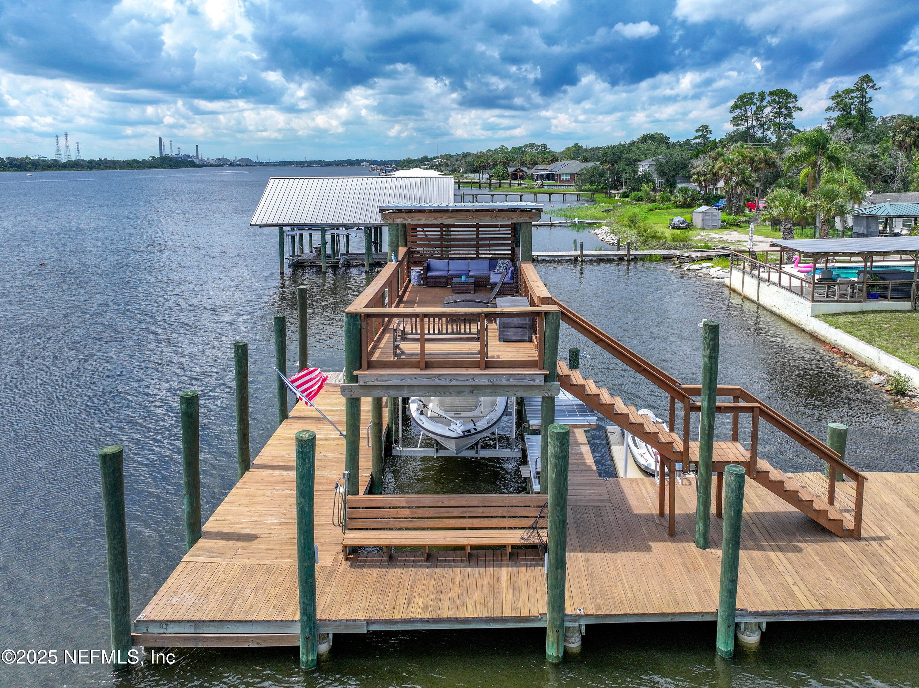 5924 HECKSCHER Drive