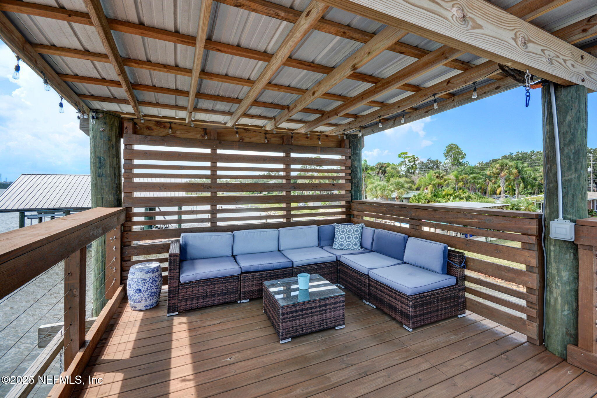 5924 HECKSCHER Drive