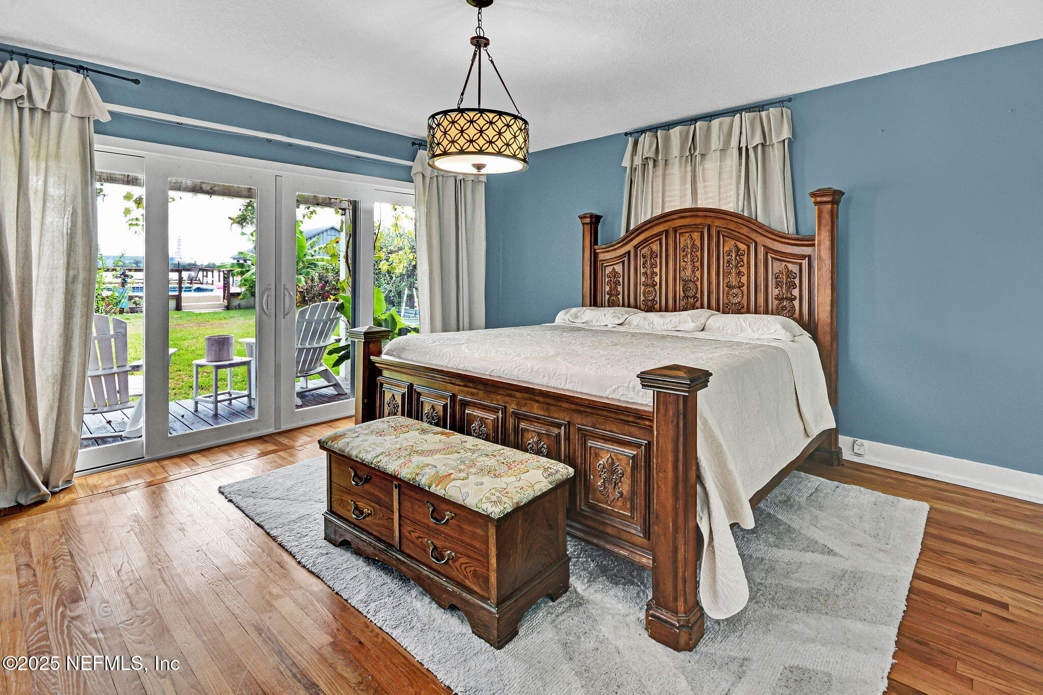 5924 HECKSCHER Drive