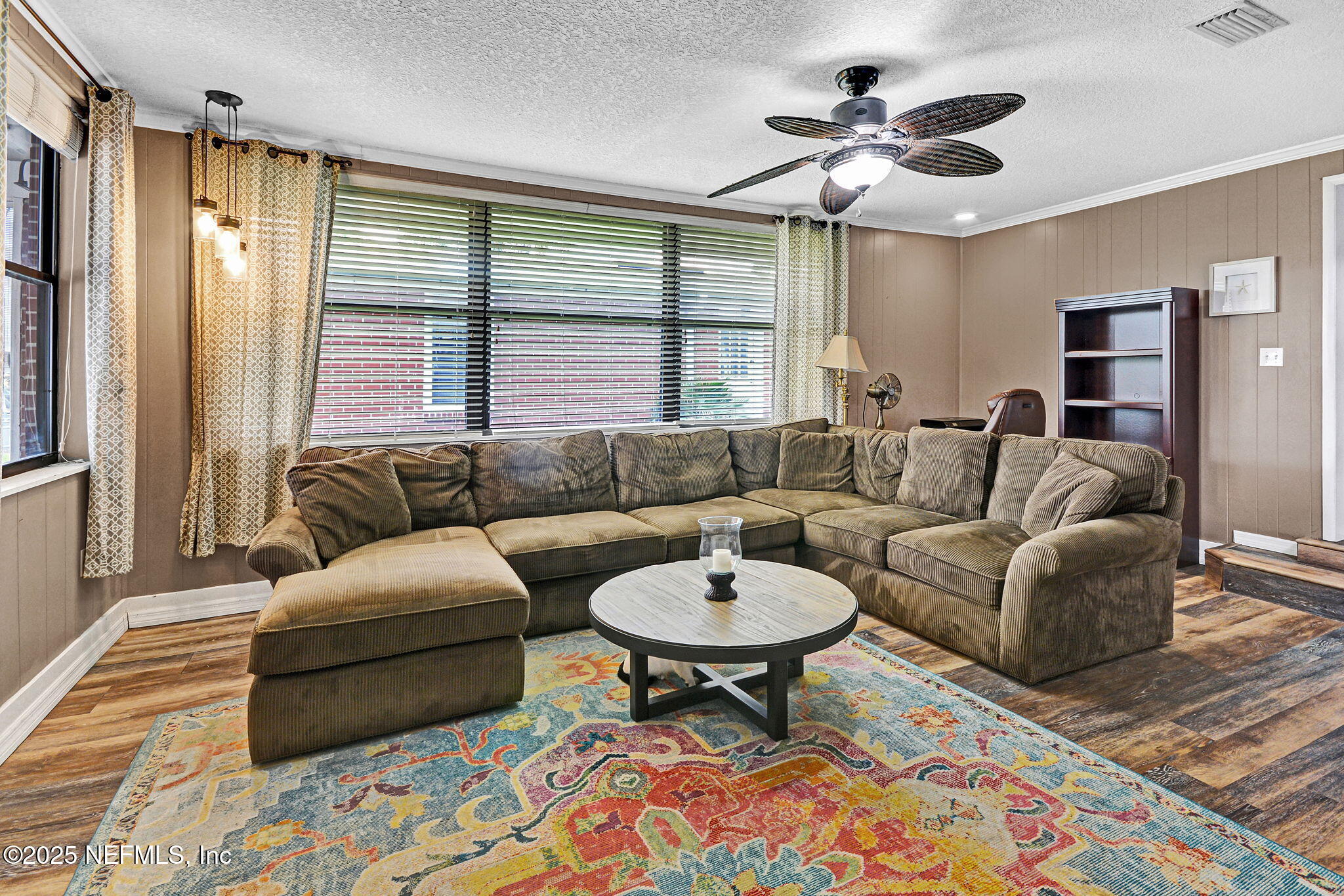 5924 HECKSCHER Drive