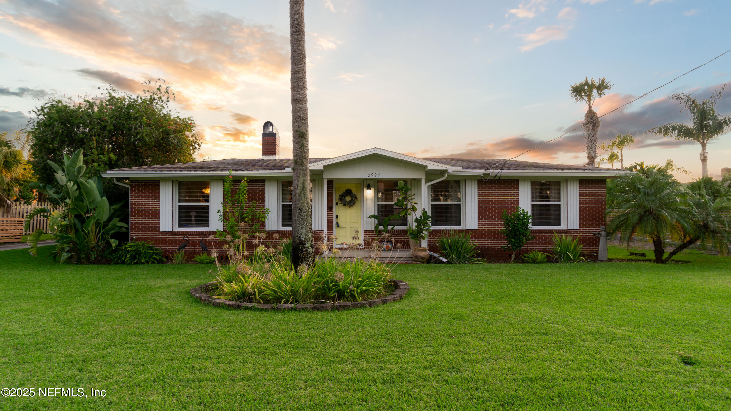 5924 HECKSCHER Drive