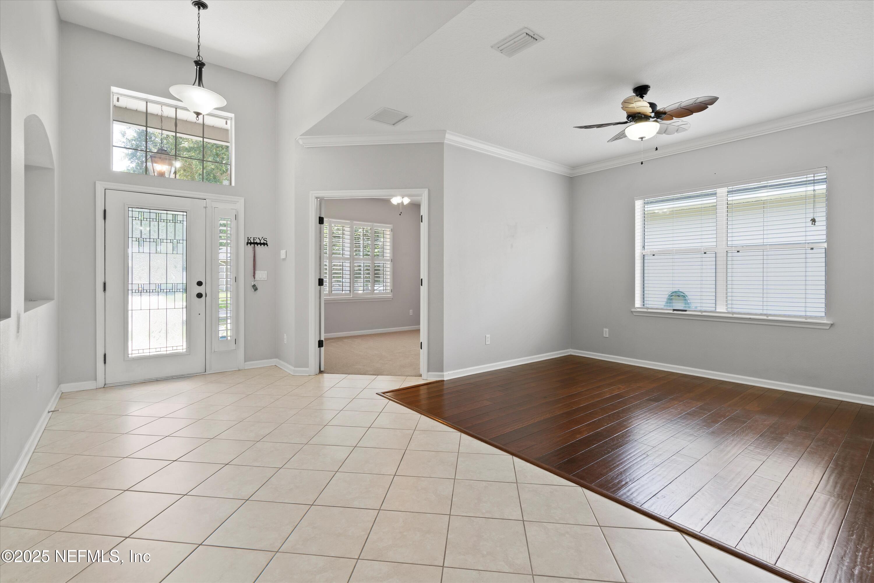 5985 WIND CAVE Lane