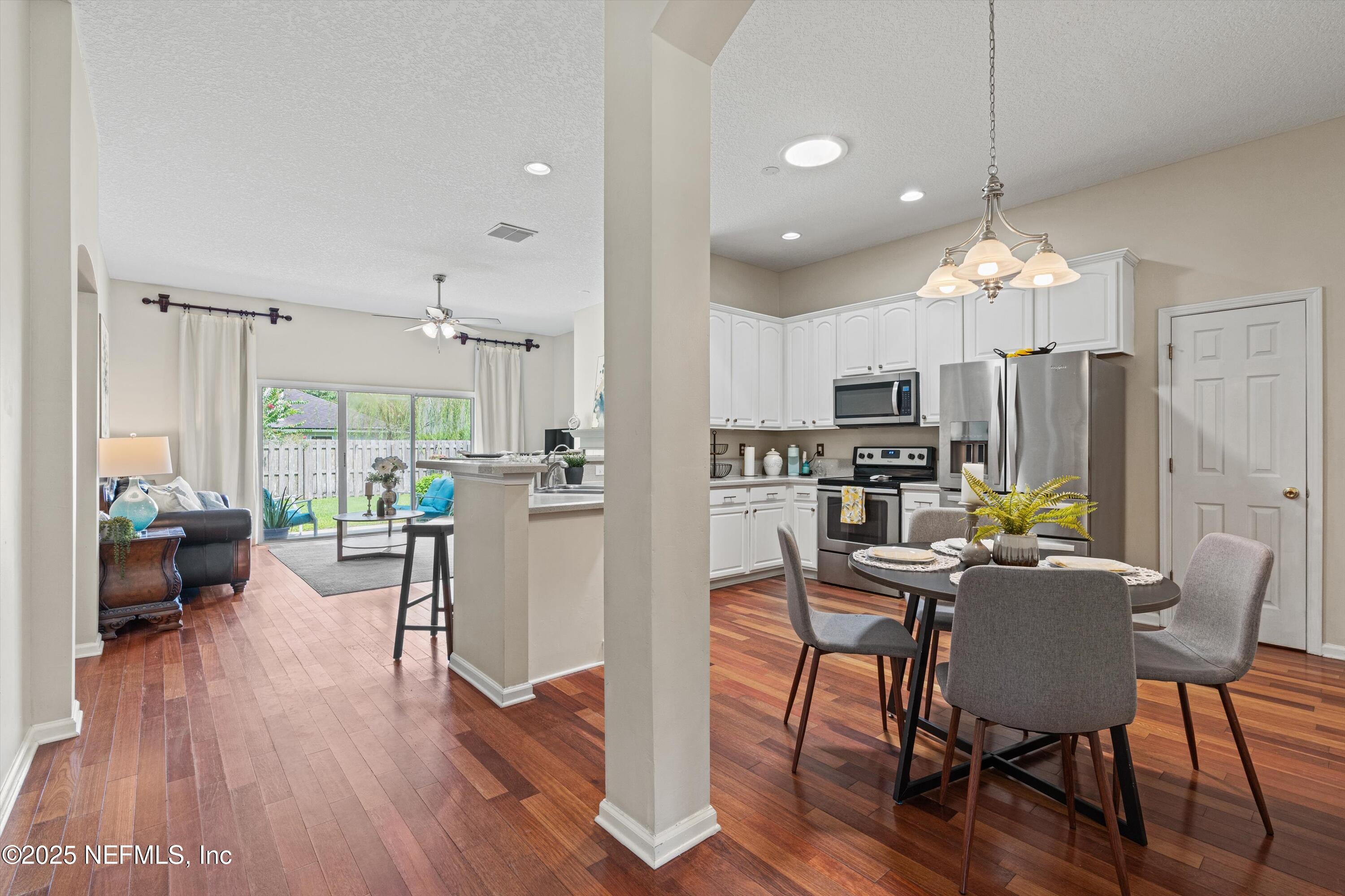 1532 SUMMERDOWN Way, St. Johns