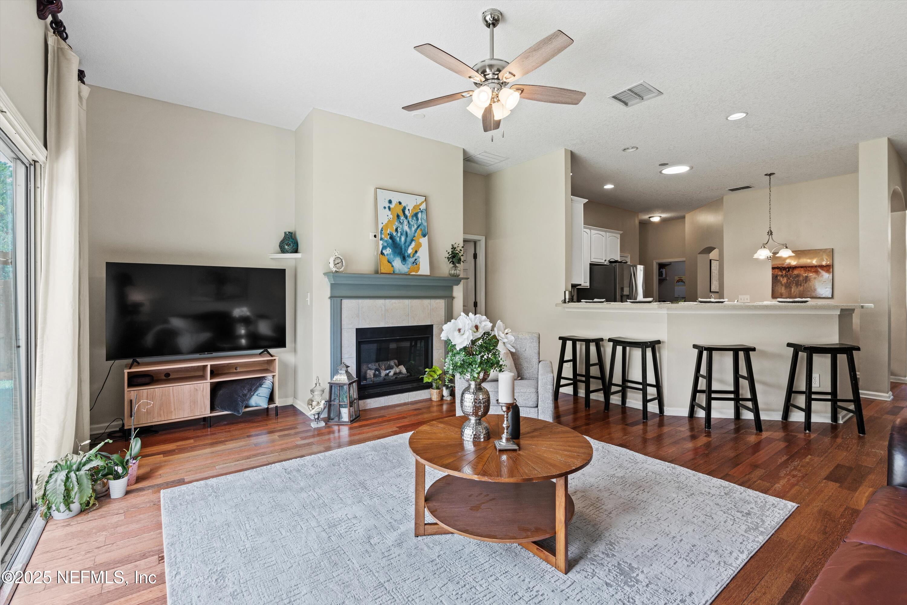 1532 SUMMERDOWN Way, St. Johns