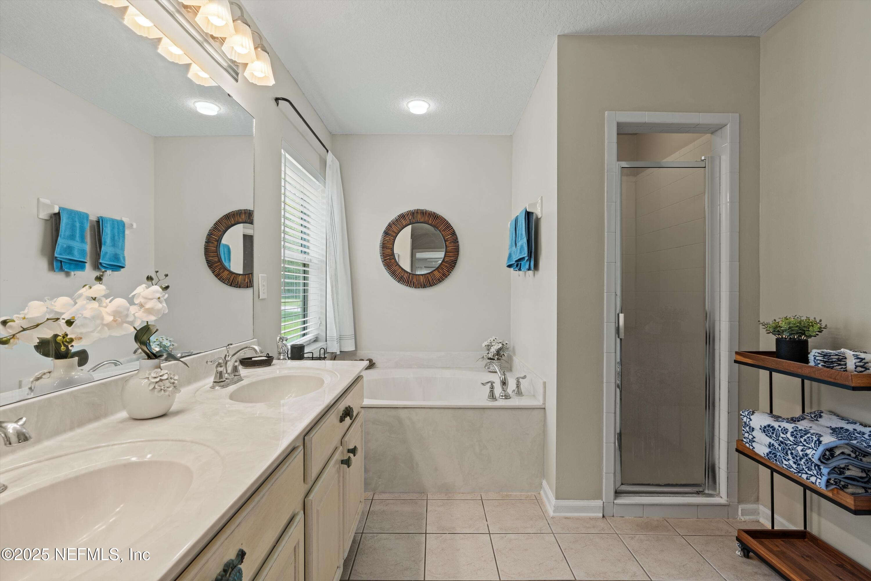 1532 SUMMERDOWN Way, St. Johns