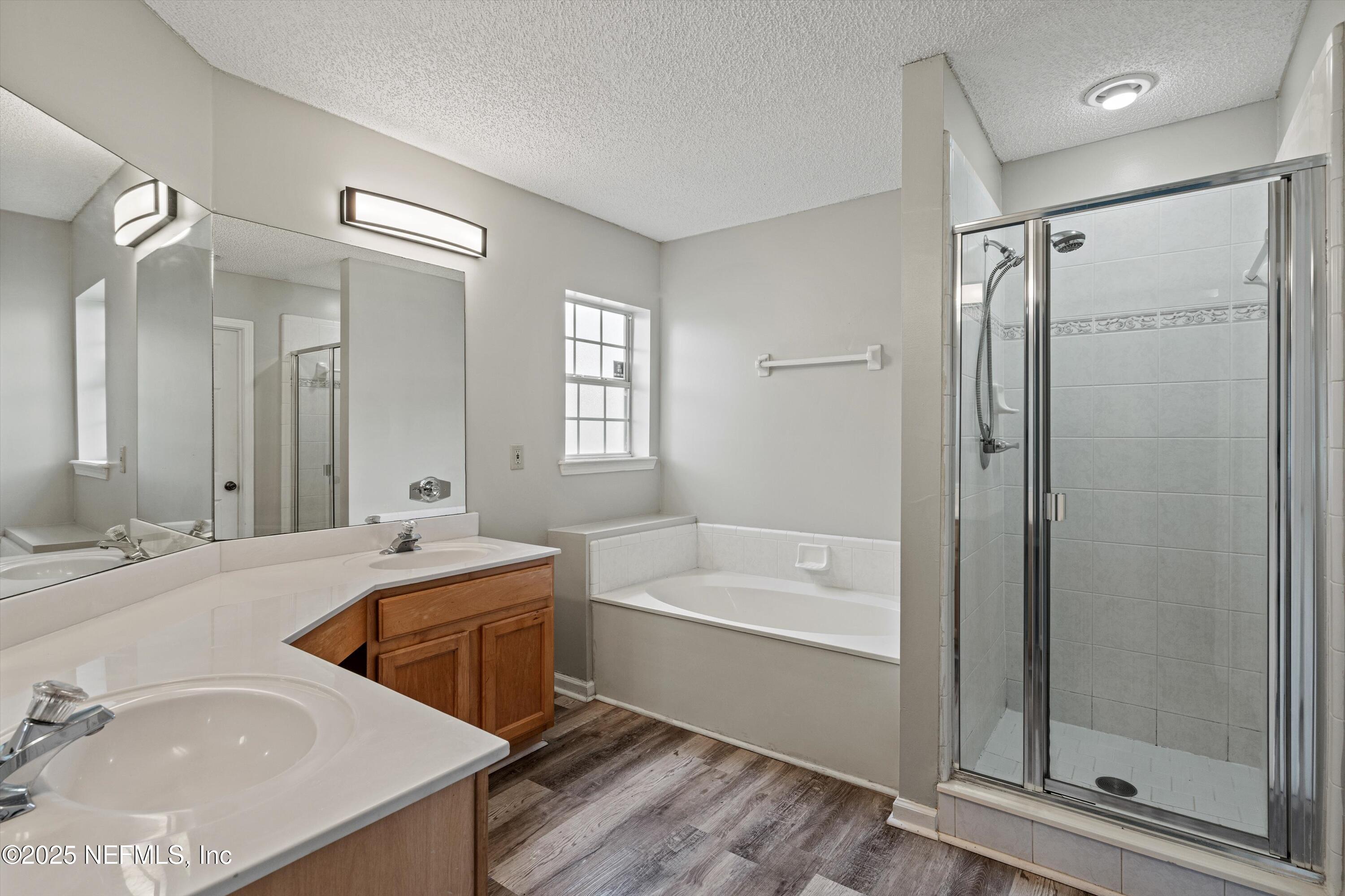 4053 SAVANNAH GLEN Boulevard