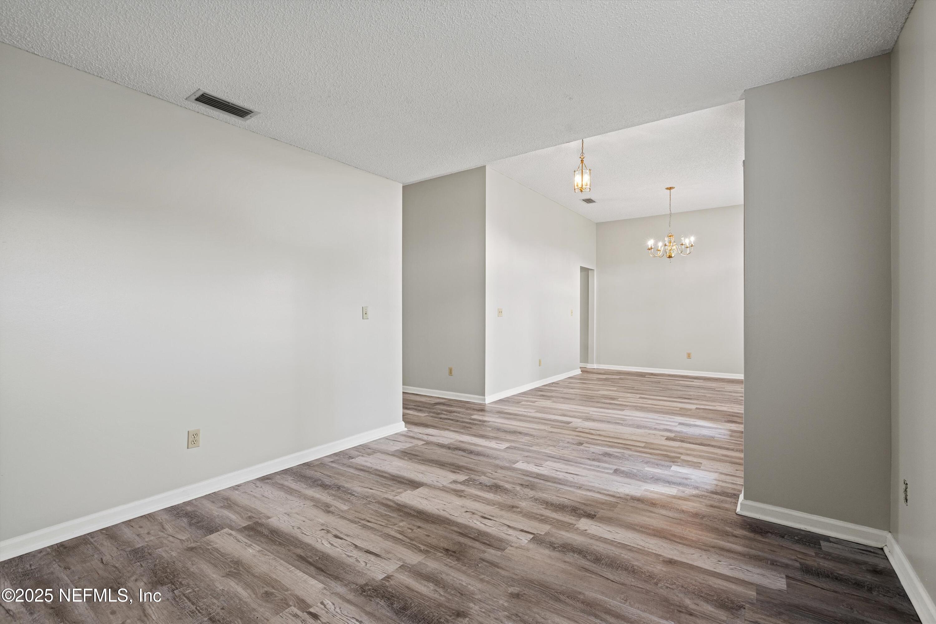 4053 SAVANNAH GLEN Boulevard