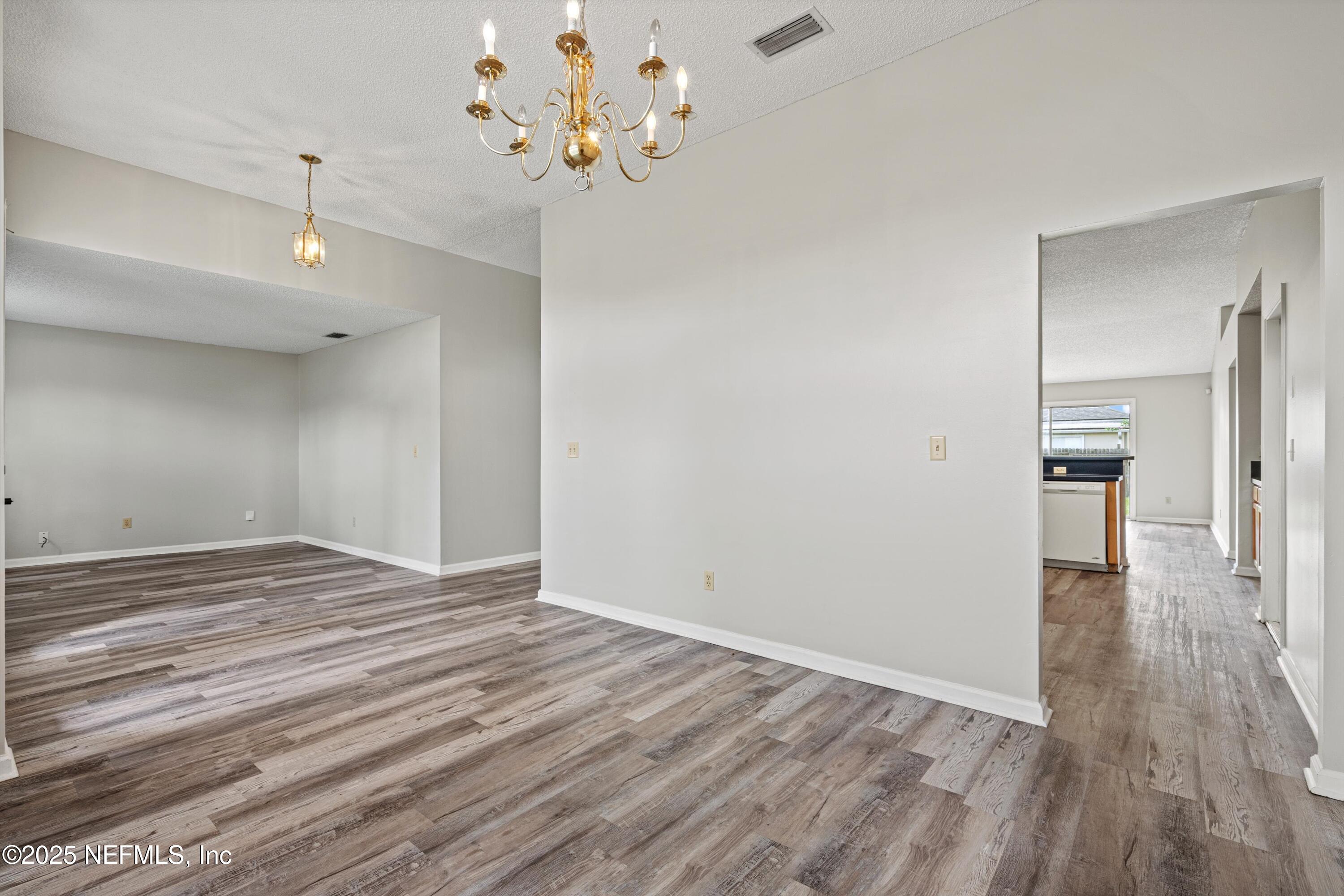 4053 SAVANNAH GLEN Boulevard