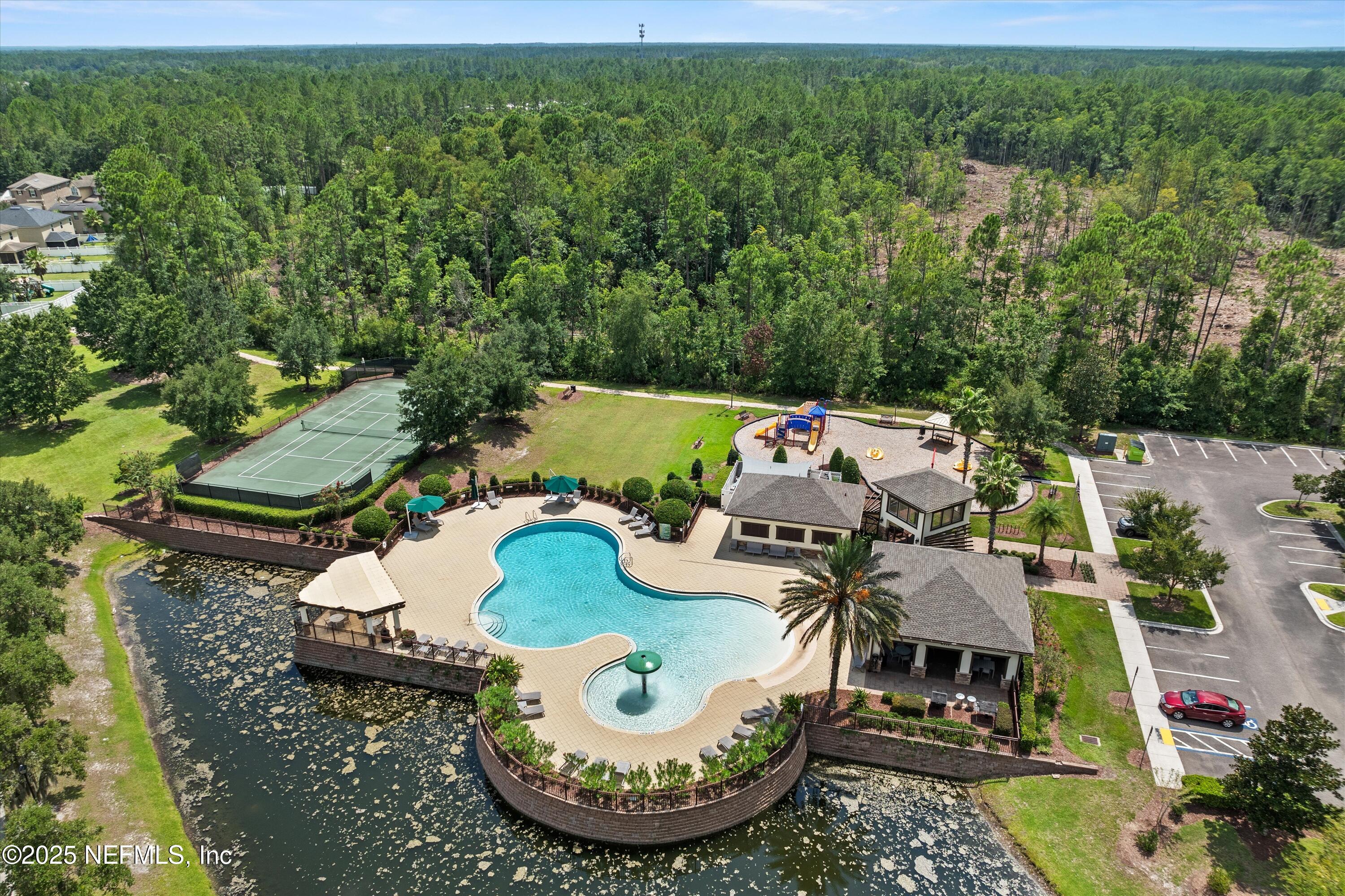 3947 CONNECTICUT Avenue