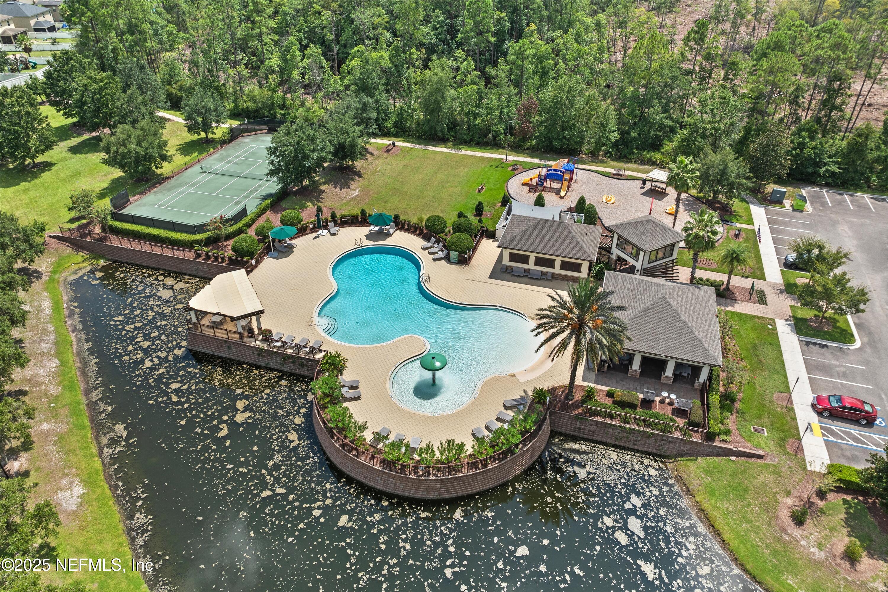 3947 CONNECTICUT Avenue