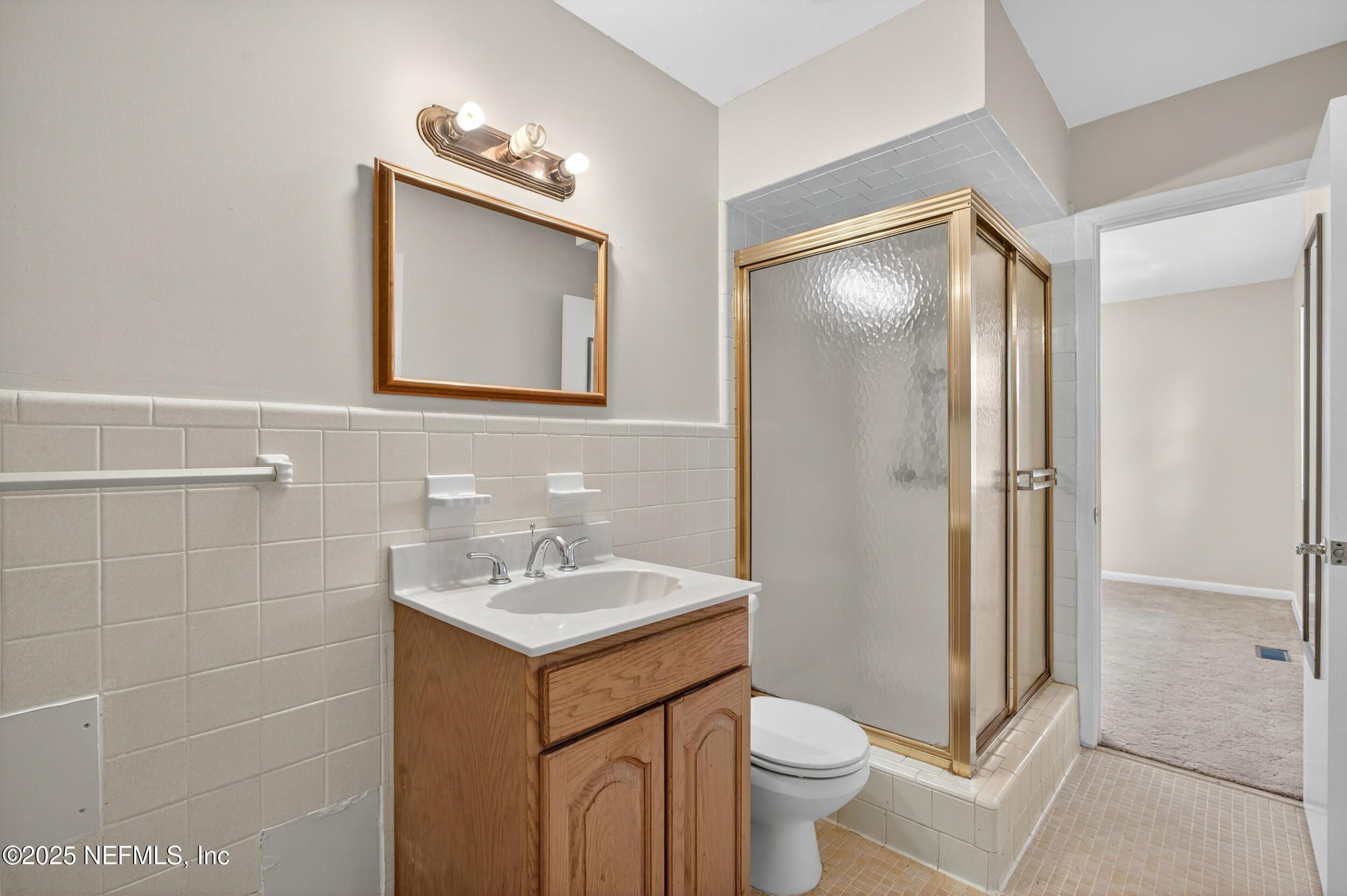 1619 MT VERNON Drive