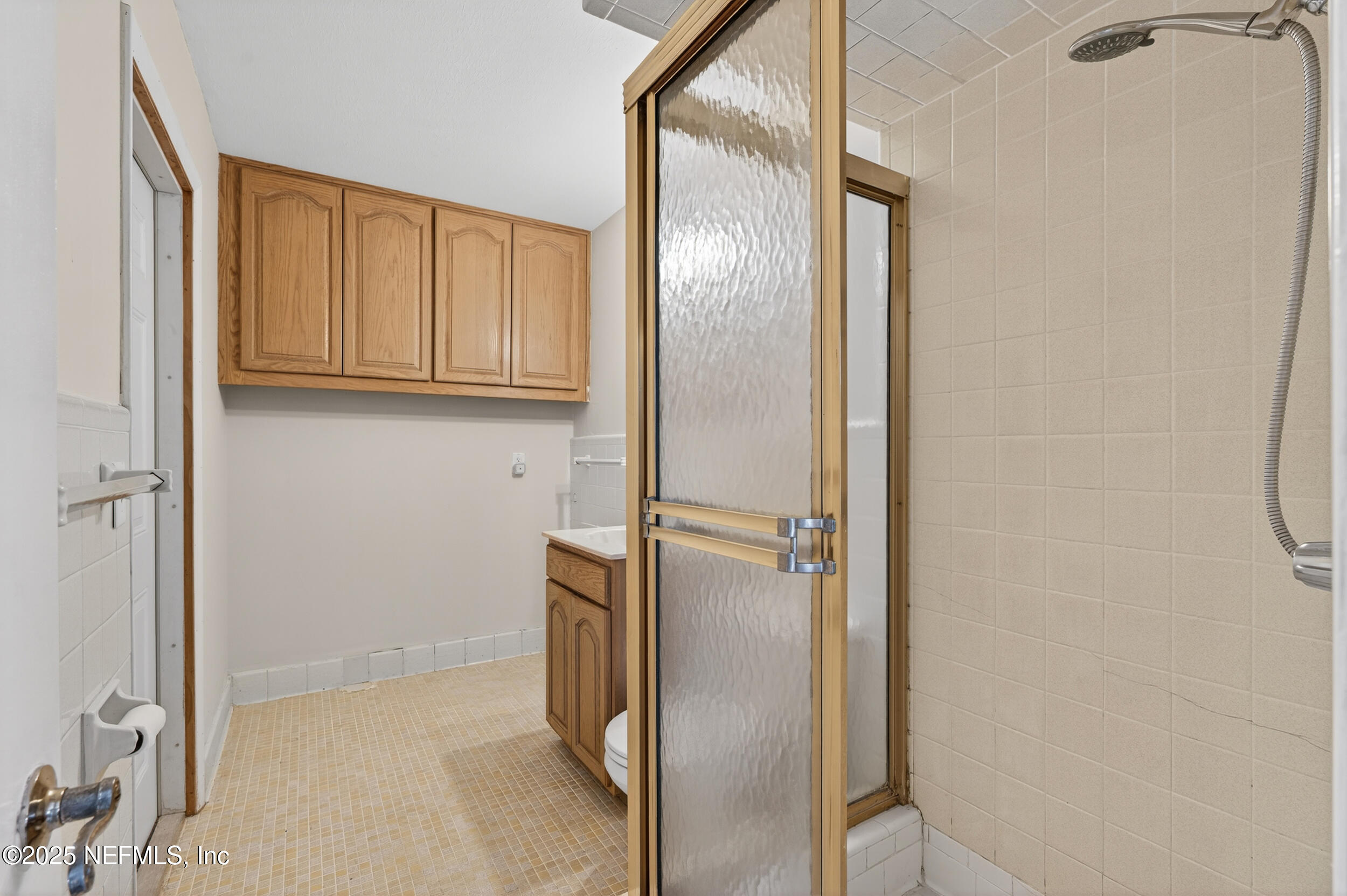 1619 MT VERNON Drive