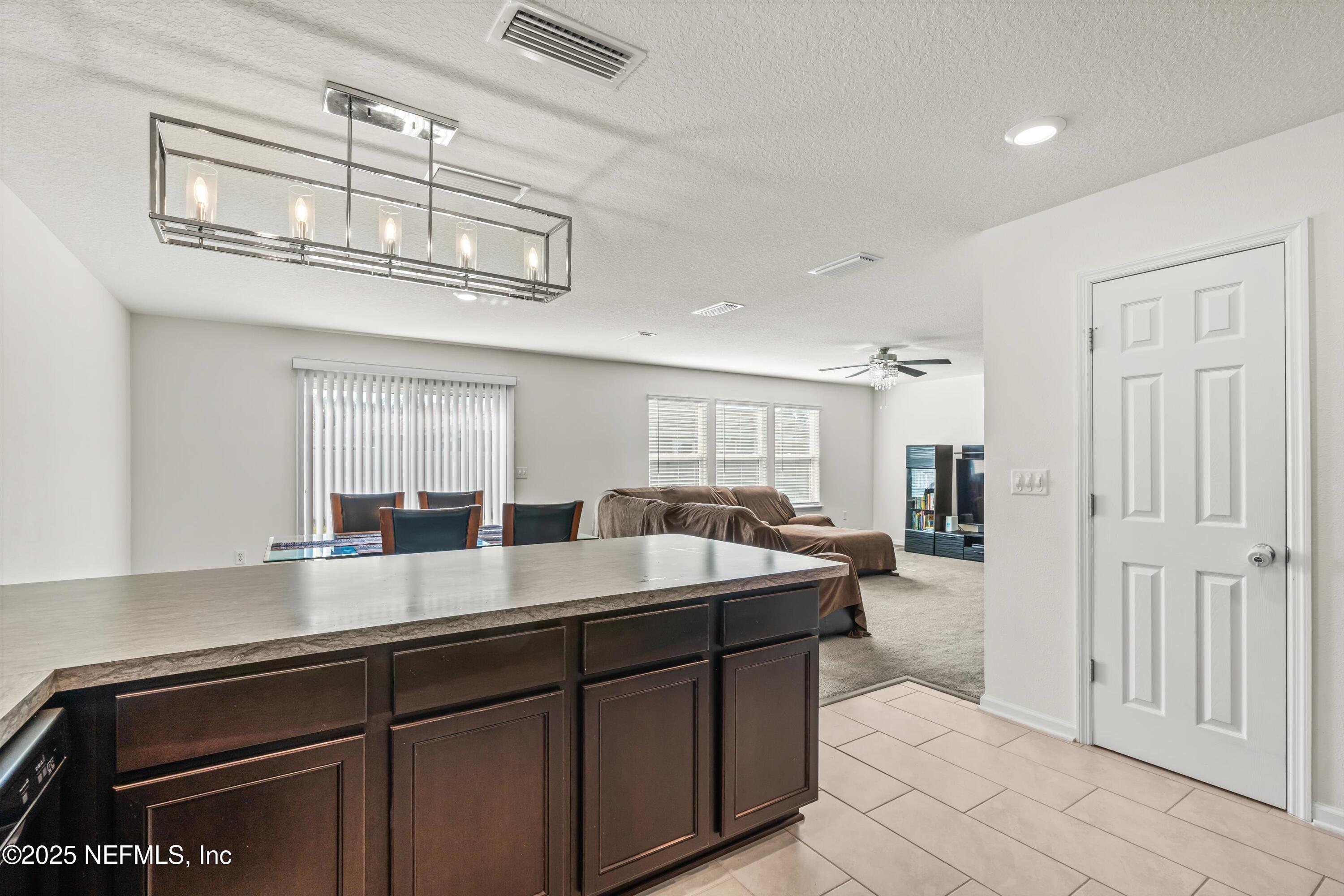 2015 CARTER LANDING Boulevard