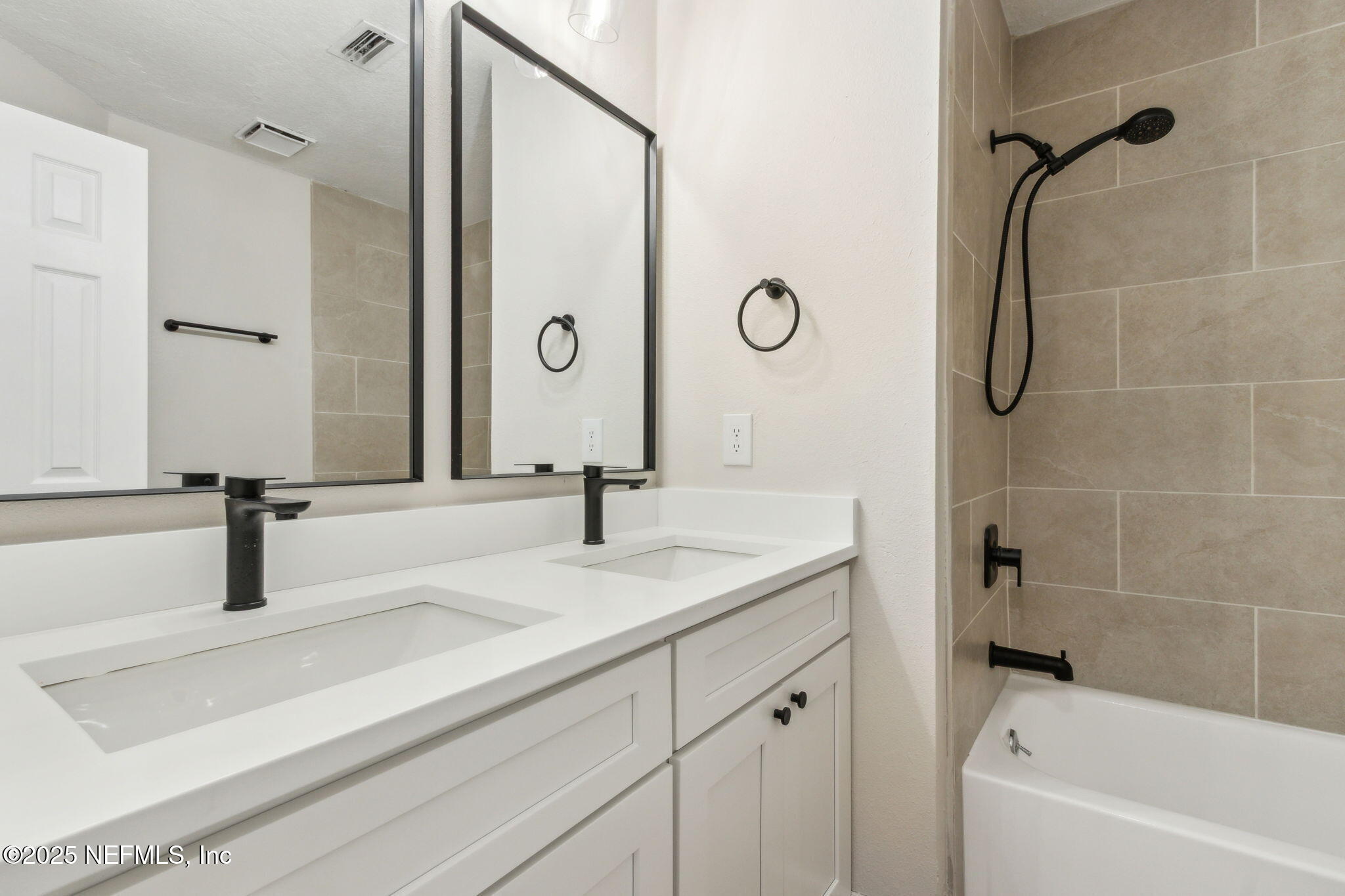 3801 CROWN POINT Road, 3114