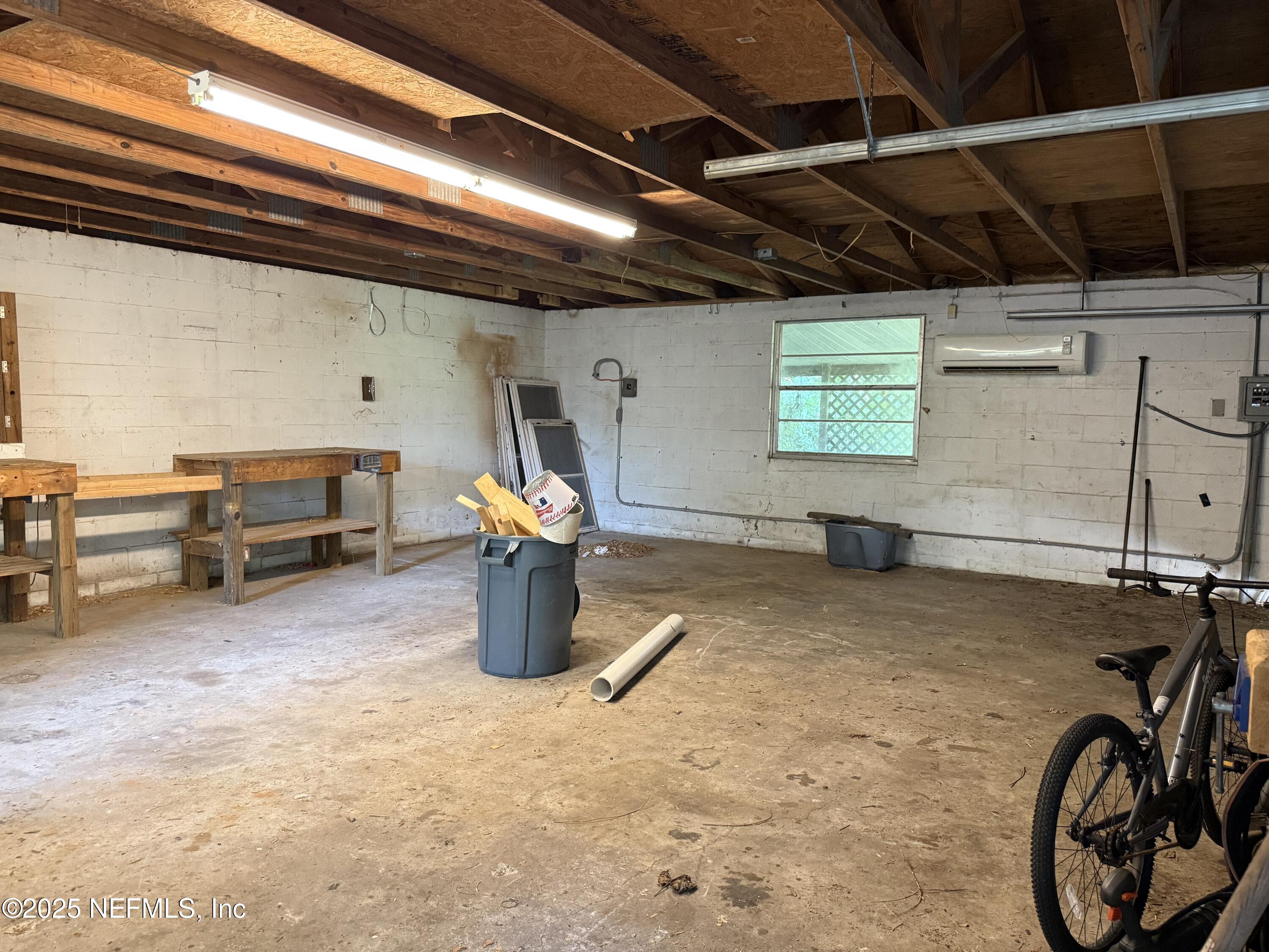 4713 KINGSBURY Street