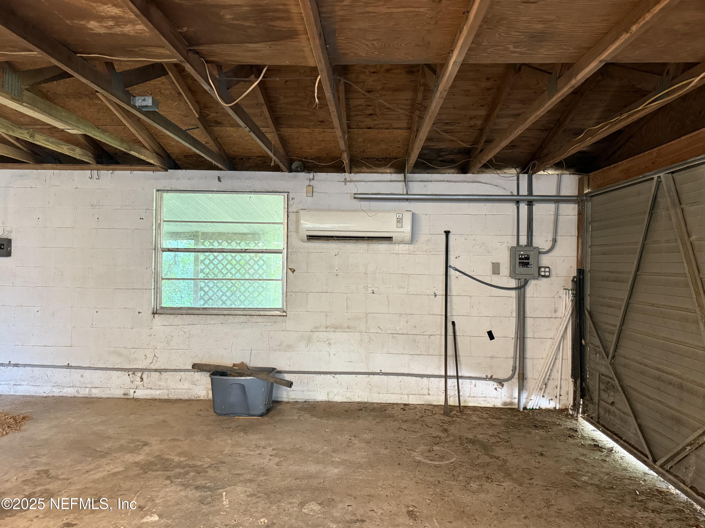 4713 KINGSBURY Street