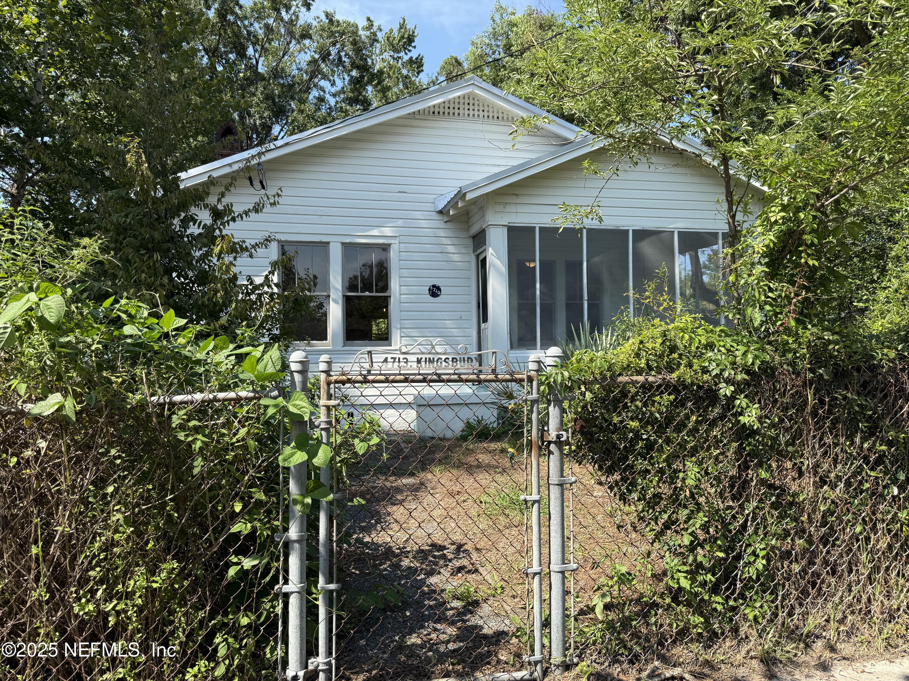 4713 KINGSBURY Street