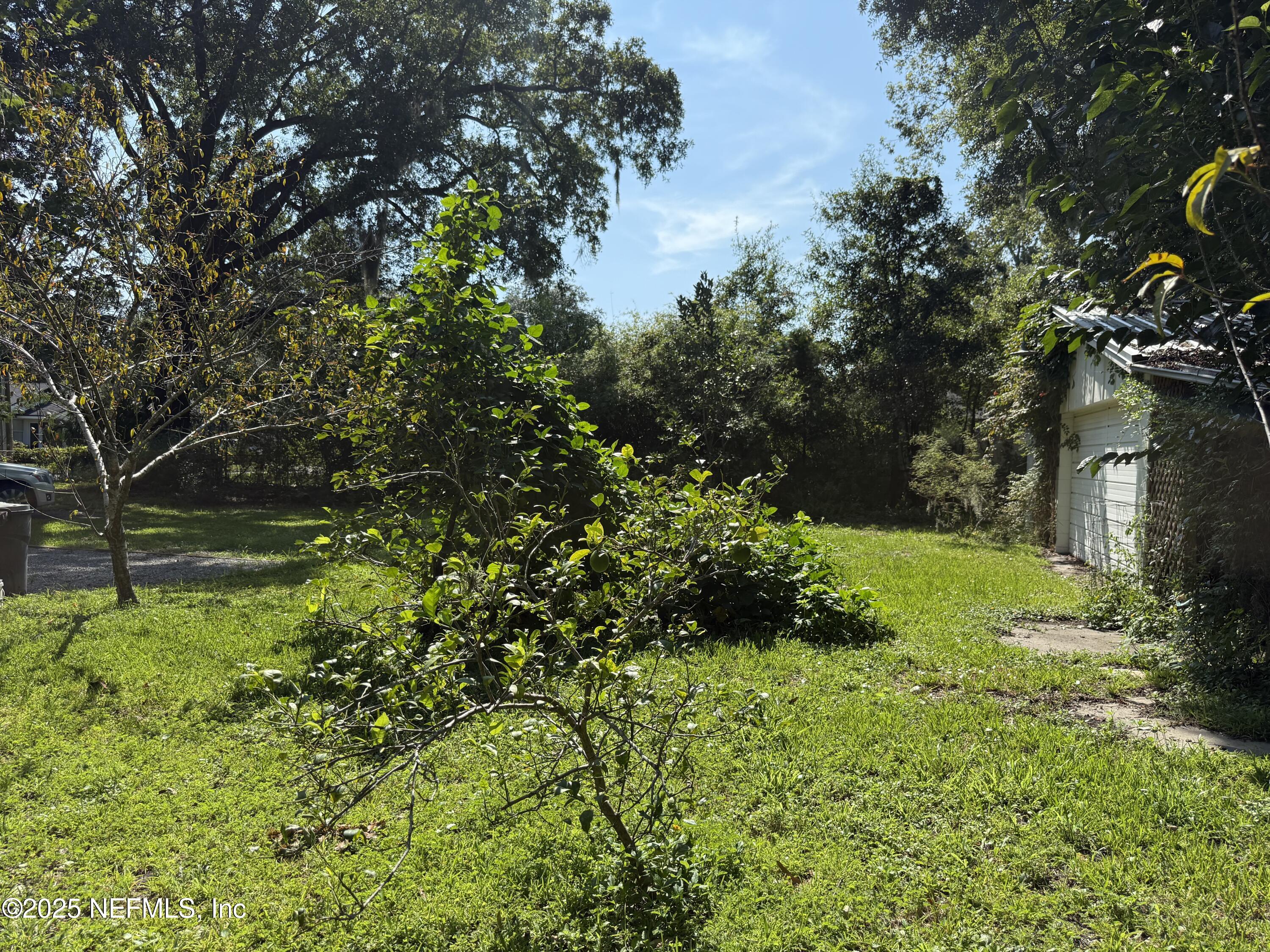 4713 KINGSBURY Street