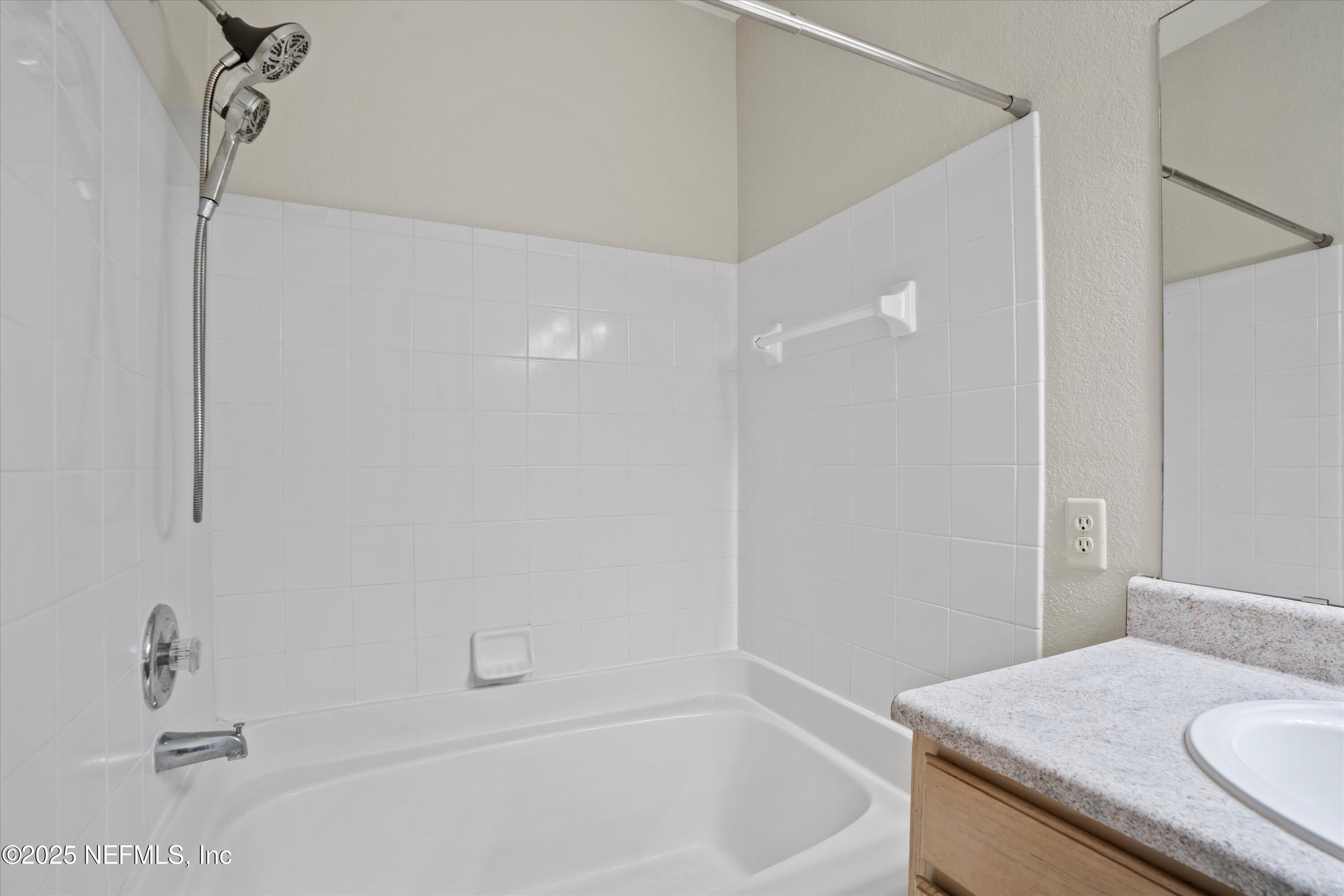 7800 POINT MEADOWS Drive, 526