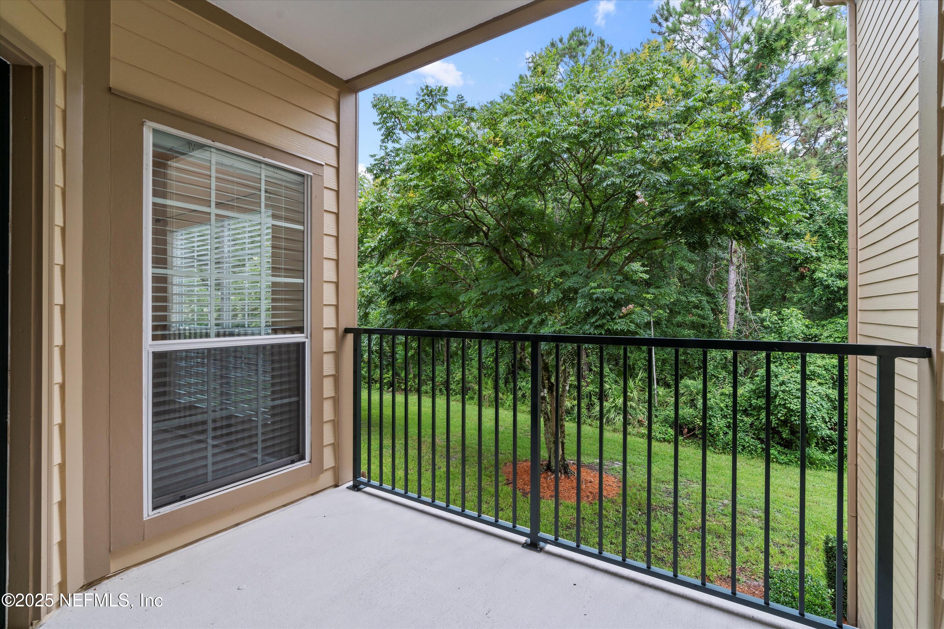 7800 POINT MEADOWS Drive, 526