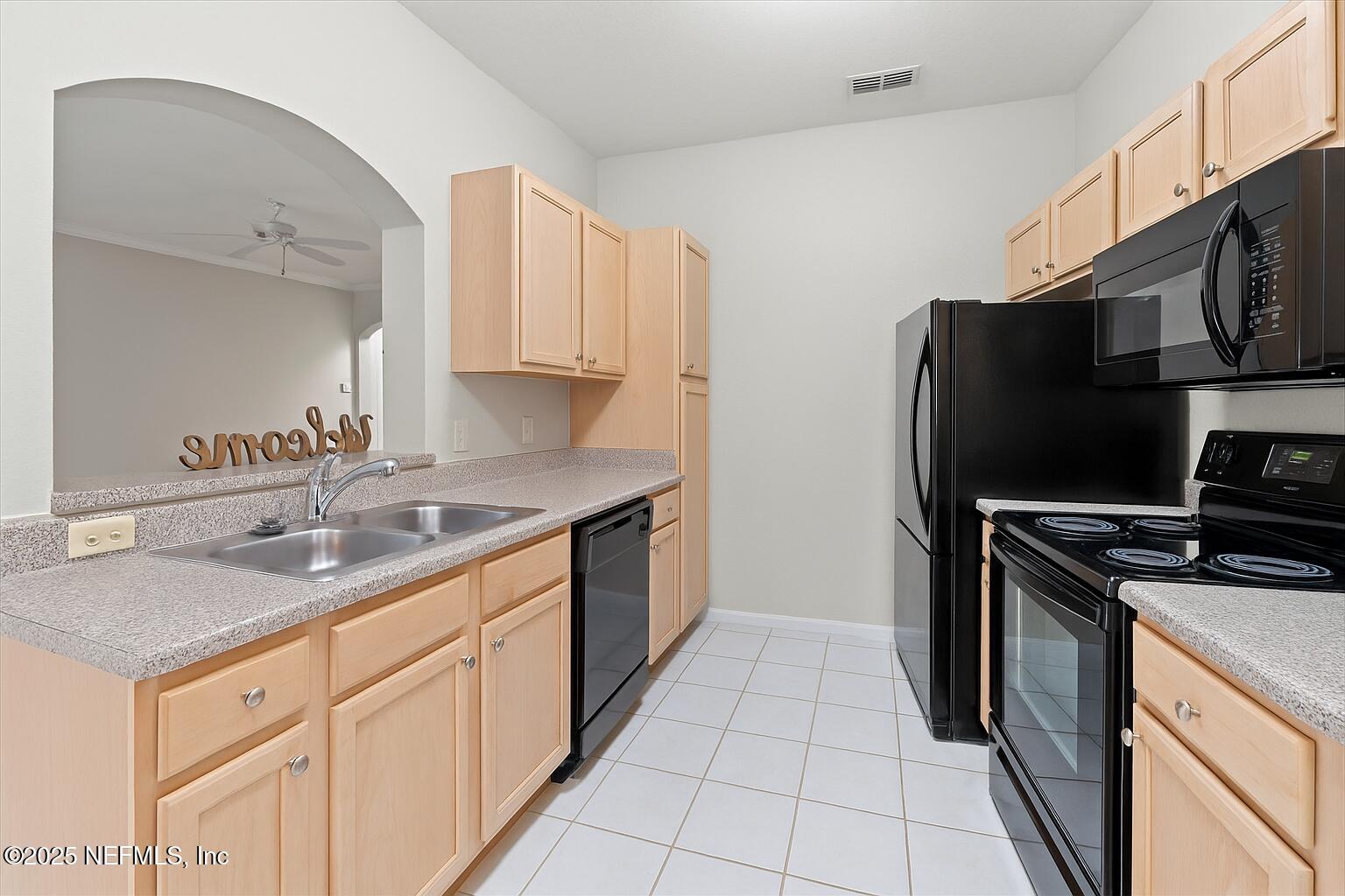 7800 POINT MEADOWS Drive, 526