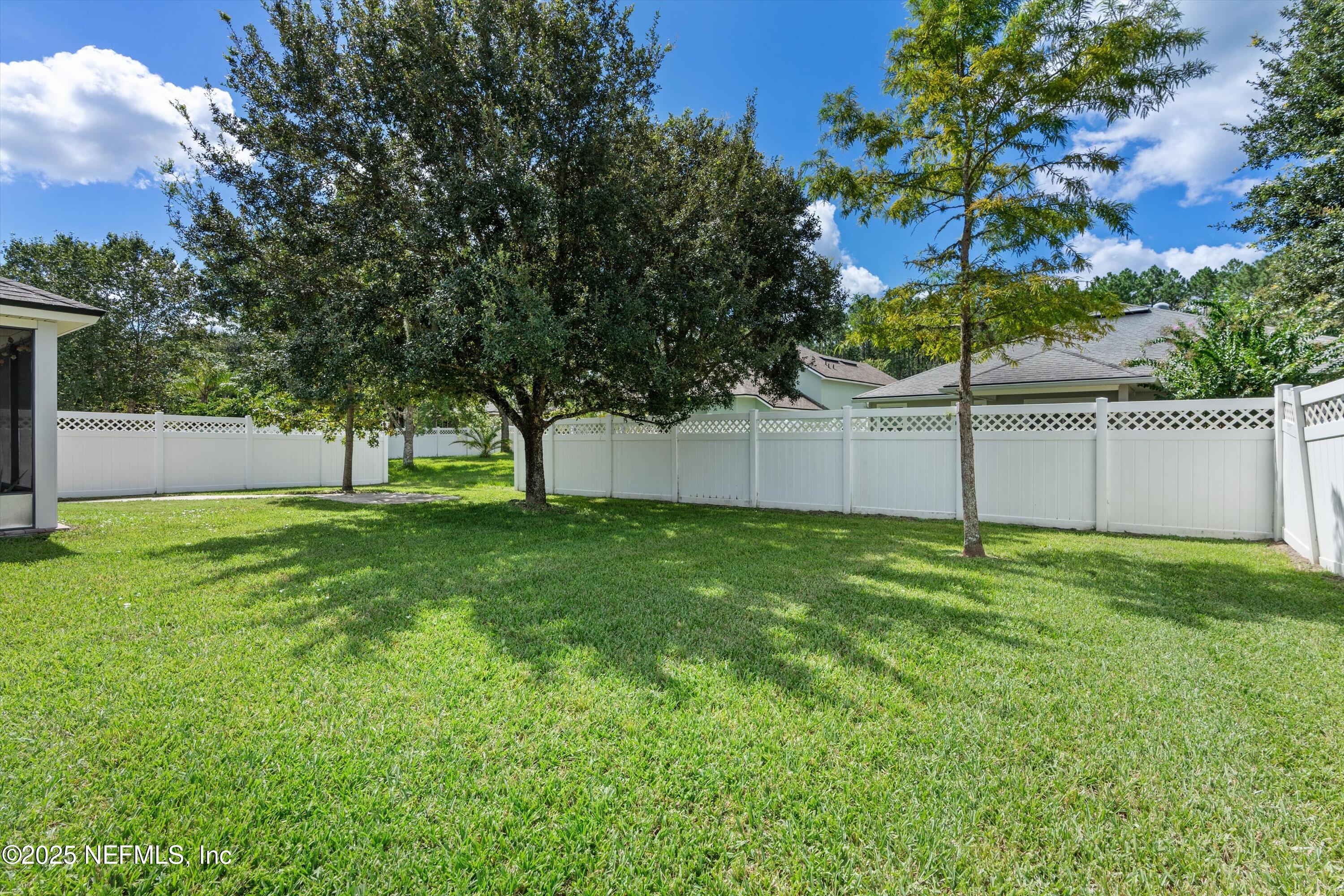 117 RIVER DEE Drive, St. Johns