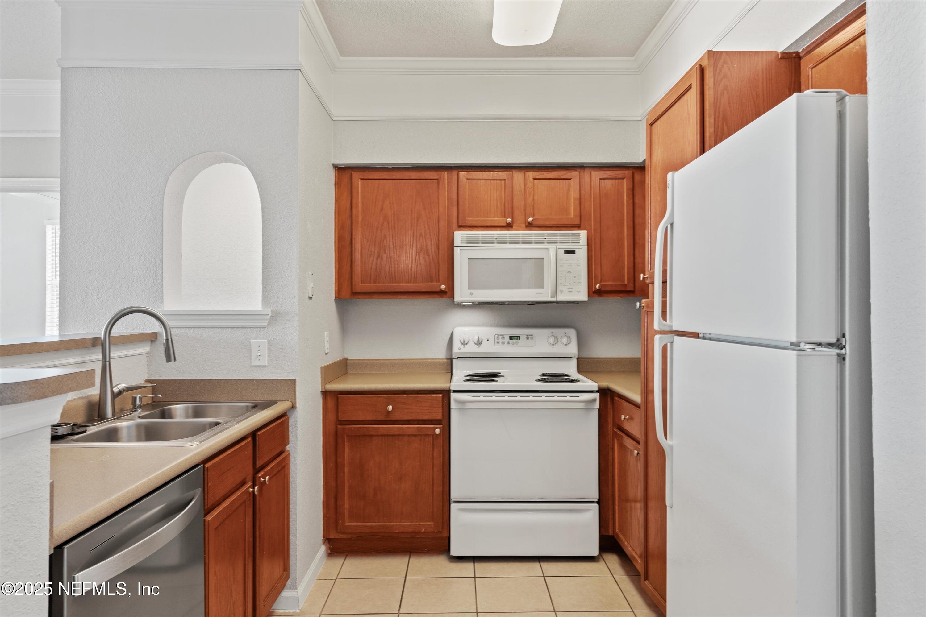 8550 TOUCHTON Road, 628