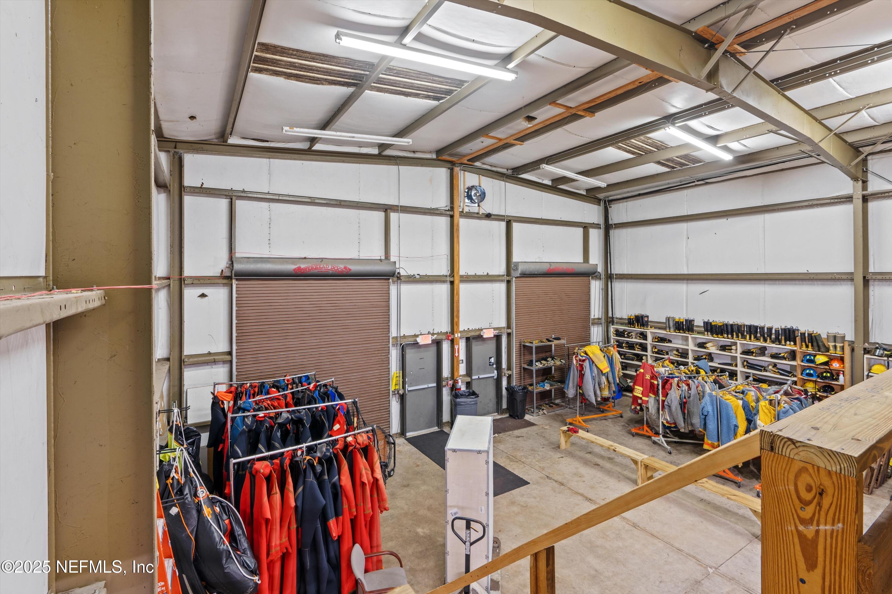 3787 OLD MIDDLEBURG Road N