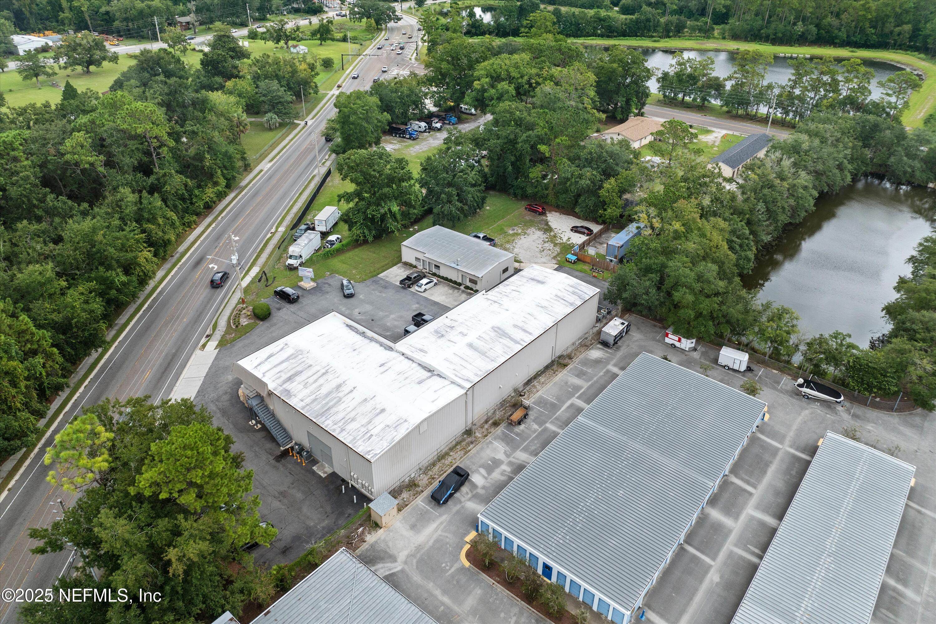 3787 OLD MIDDLEBURG Road N