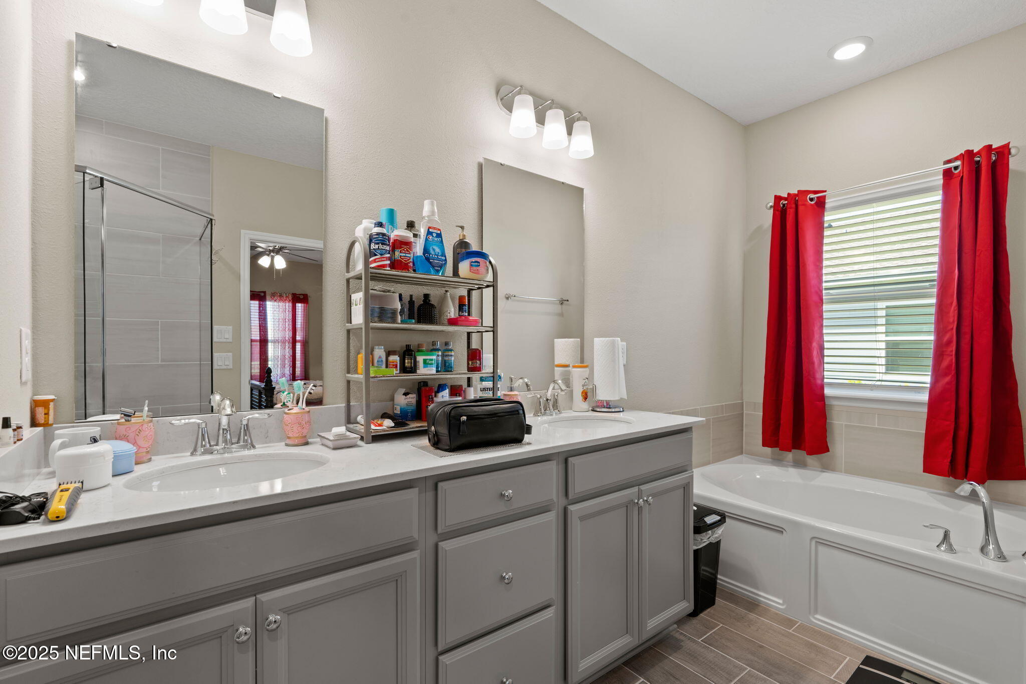 3956 CLOVERDALE Court