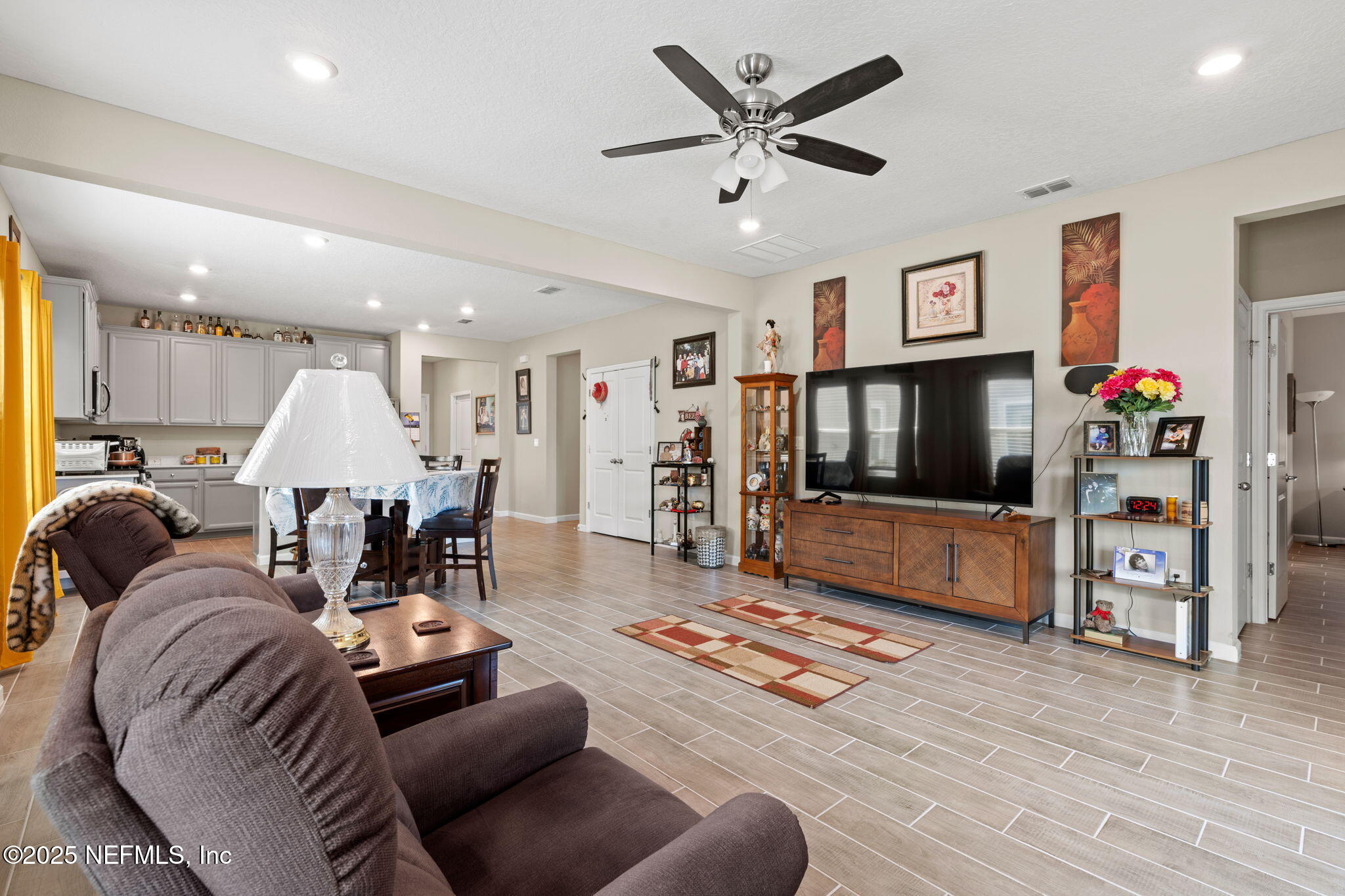 3956 CLOVERDALE Court