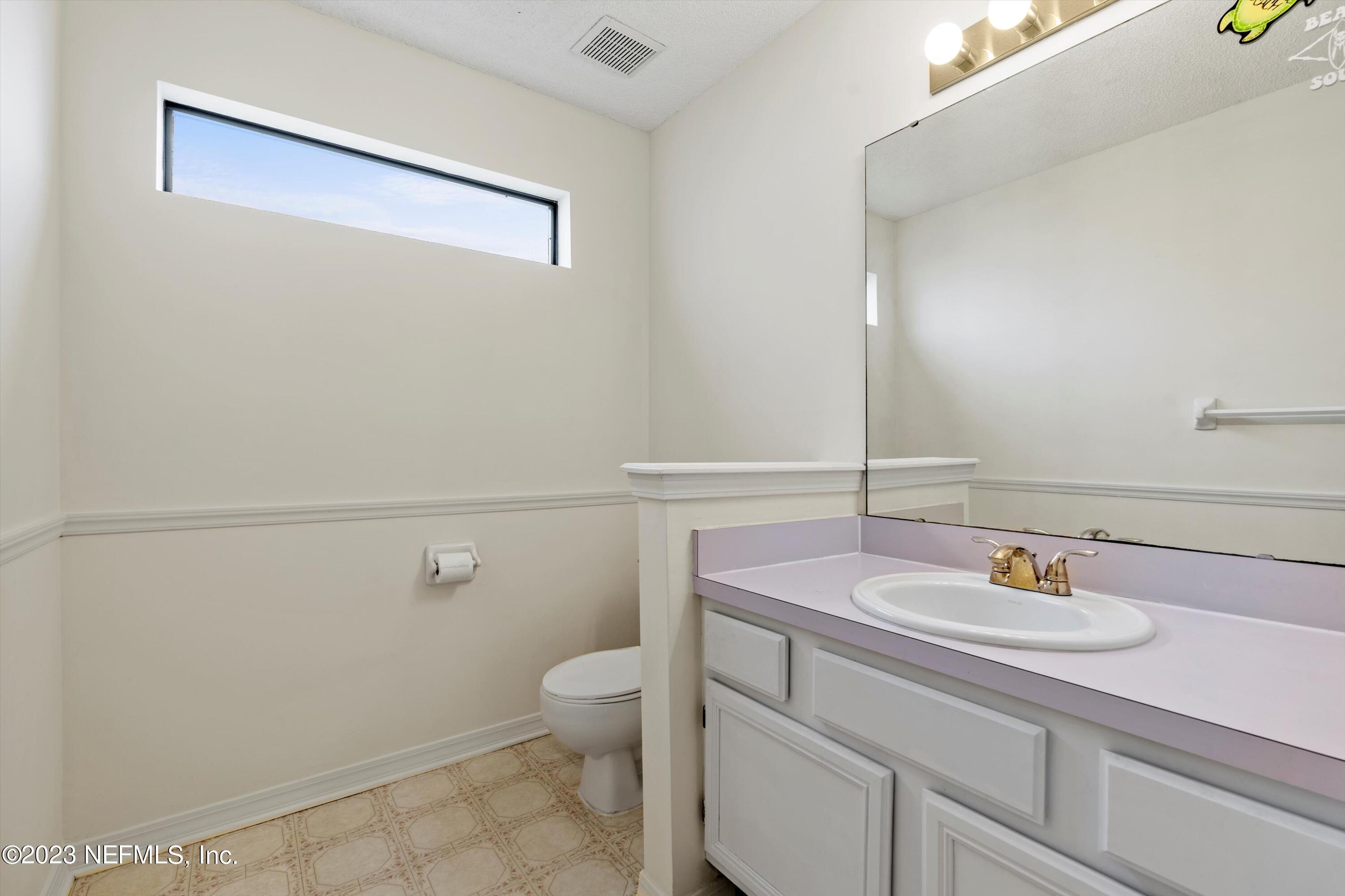 10538 BROOMSEDGE Court